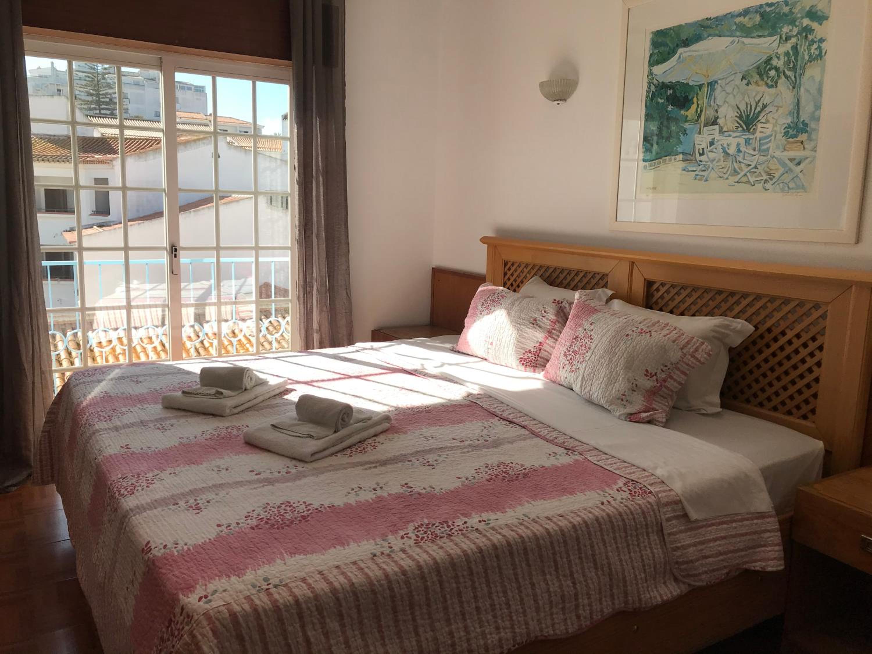 Lagos Central Suite DBV Guesthouse