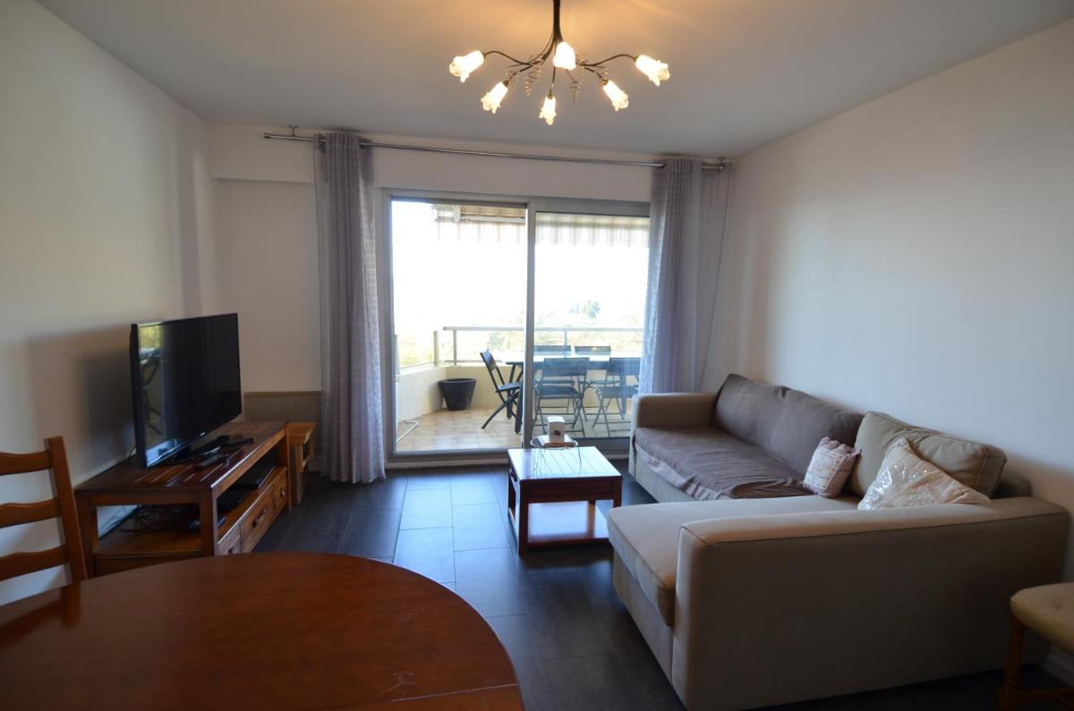 Appartement 5 personnes avec piscine sur la Corniche Fleurie à Nice view 4