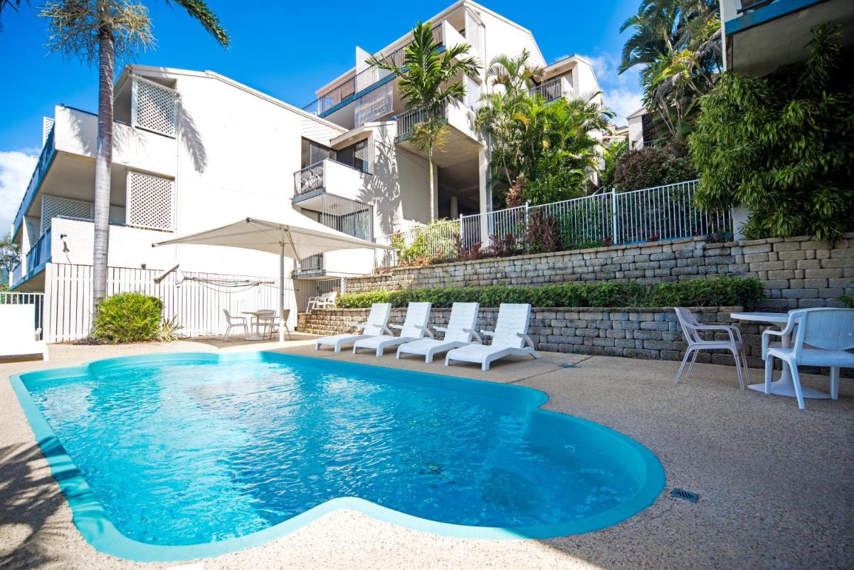 OCEAN VIEWS 10