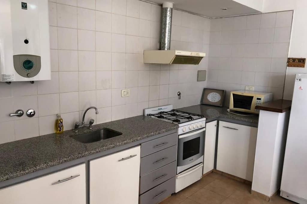 Departamento en pleno centro, a metros de todo !