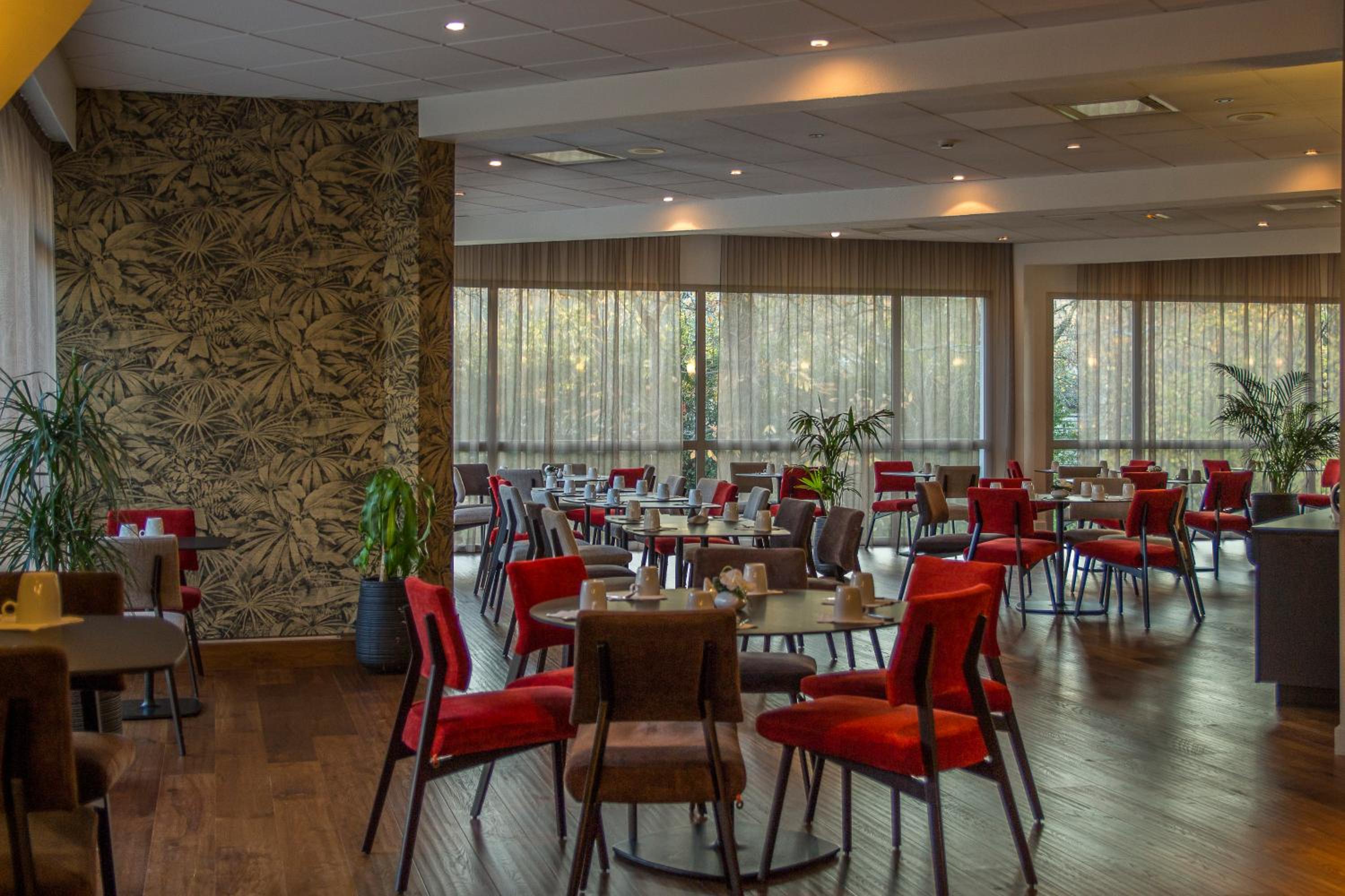 Quimper Vacations - Oceania Quimper - Property Image 3