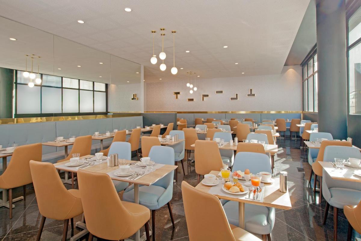 restaurant