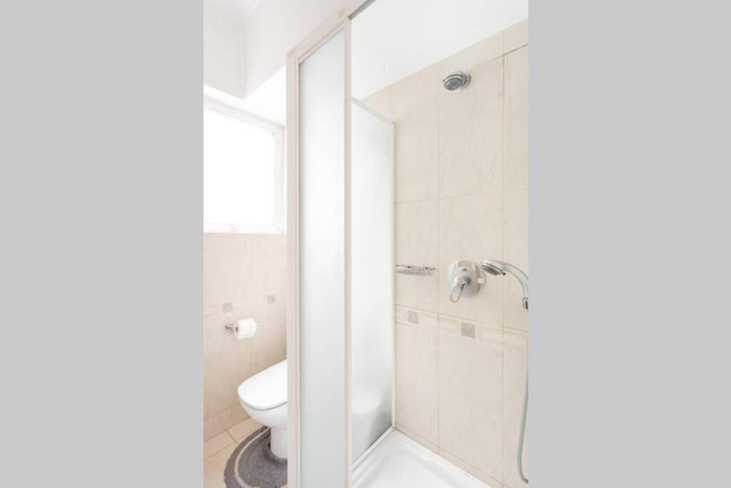 Two Bedroom Apartment Near Alimos Marina !