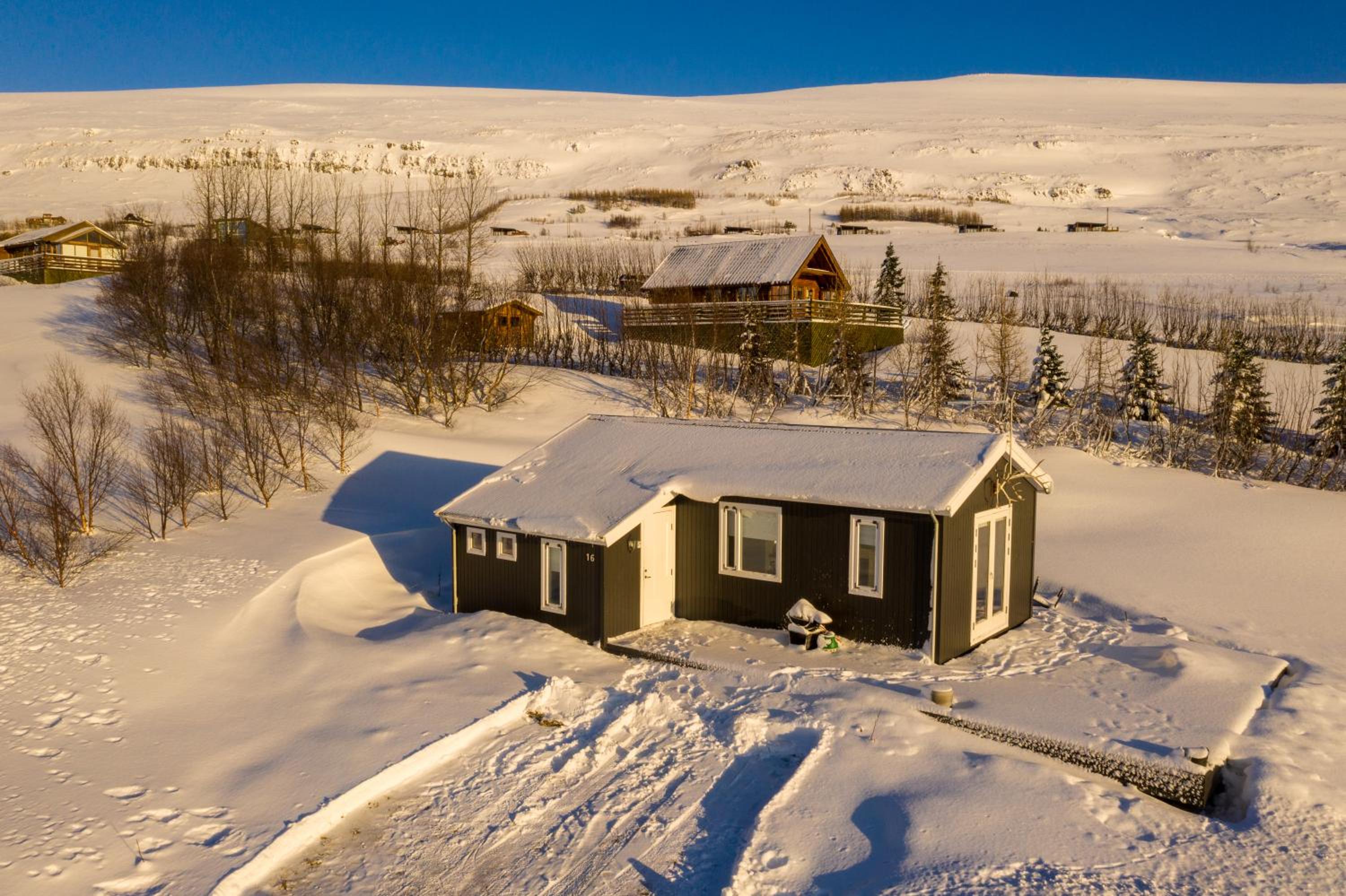 Viking Cottages & Apartments