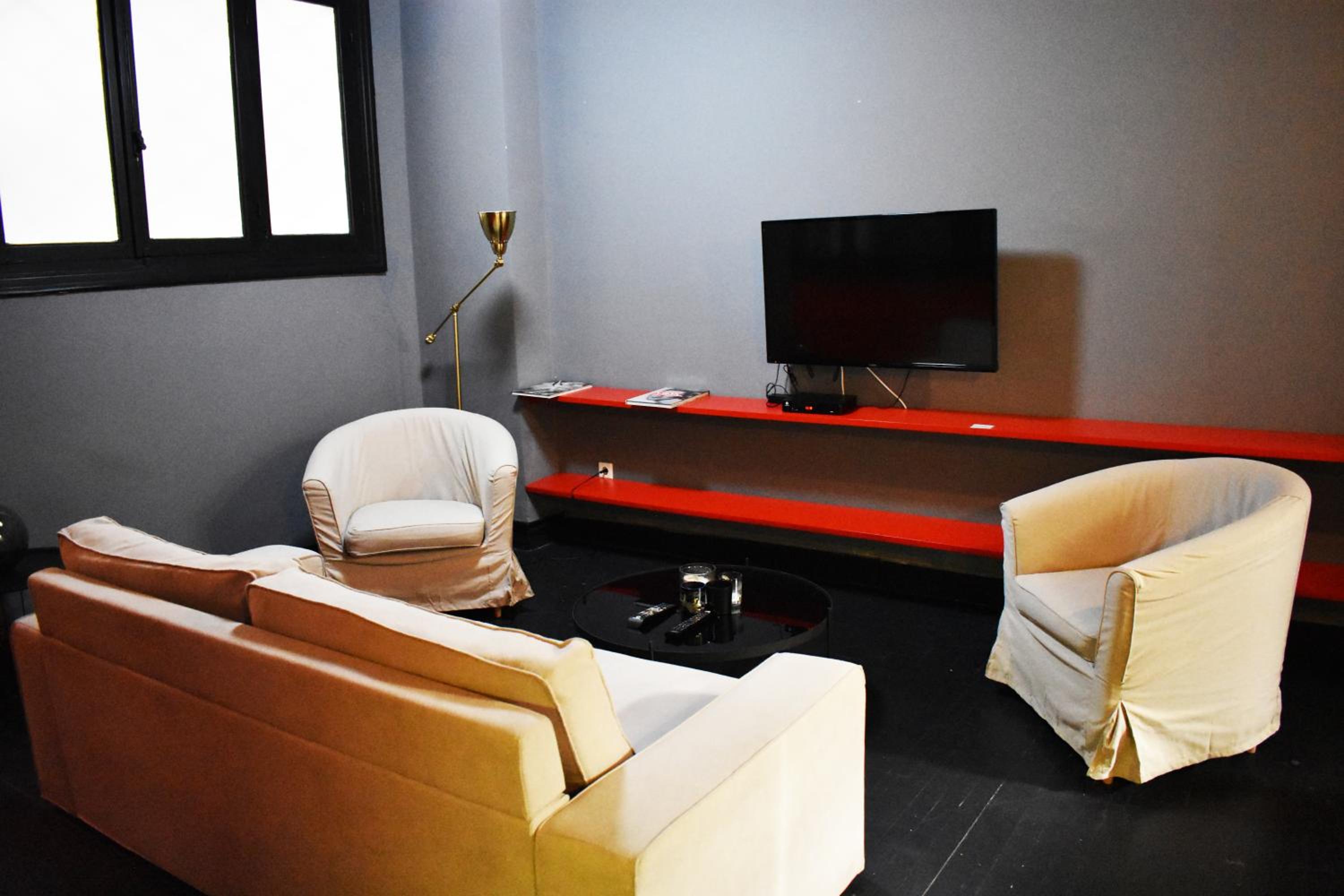 lounge