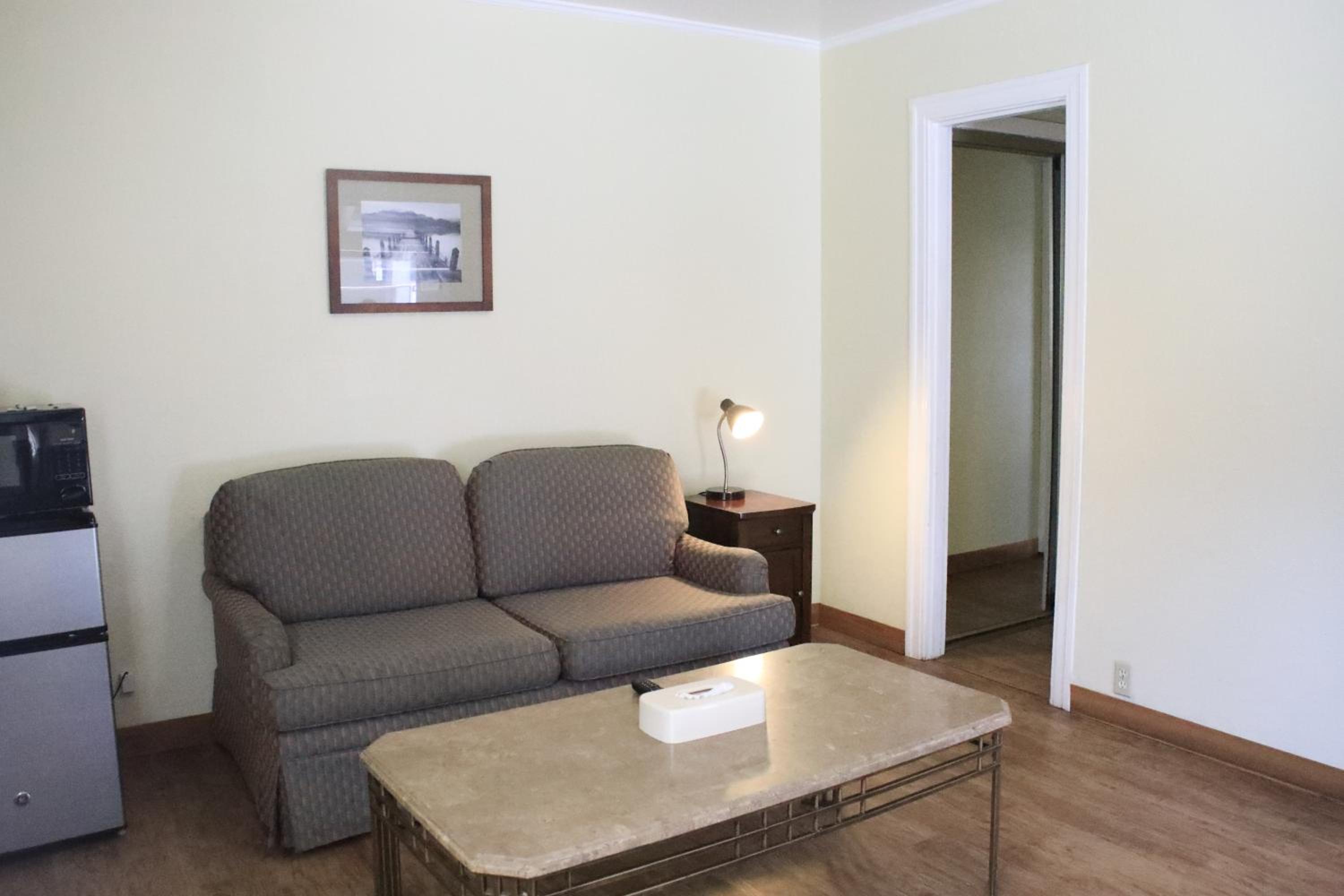 Carmel Resort Inn - Property Image 25