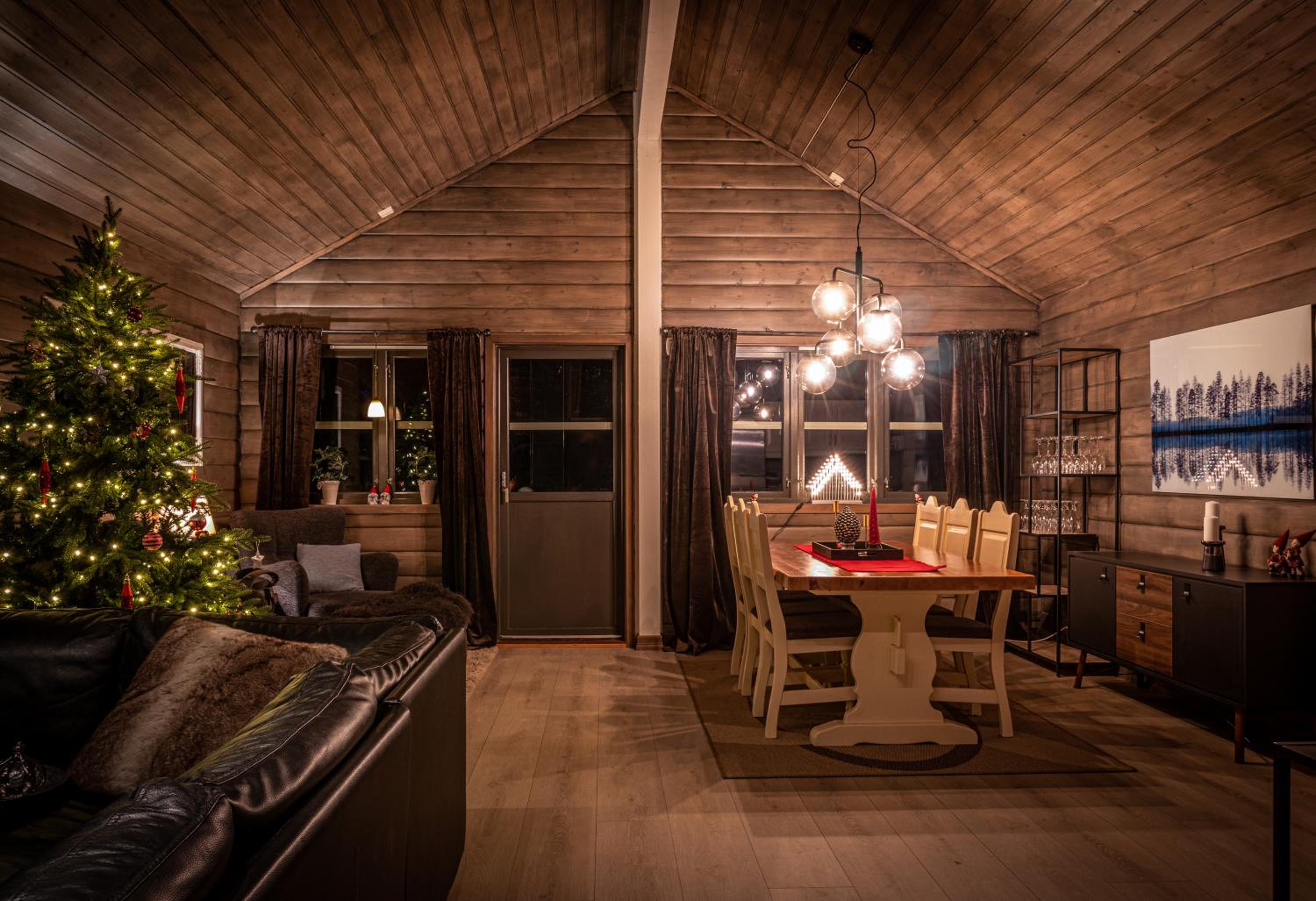 Cabin in Hodlekve with 5 bedrooms & hot tub. view 4