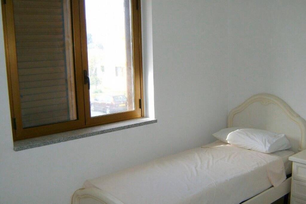 Caulonia, 2 bed 1st Floor Apartment Close To Beach view 4
