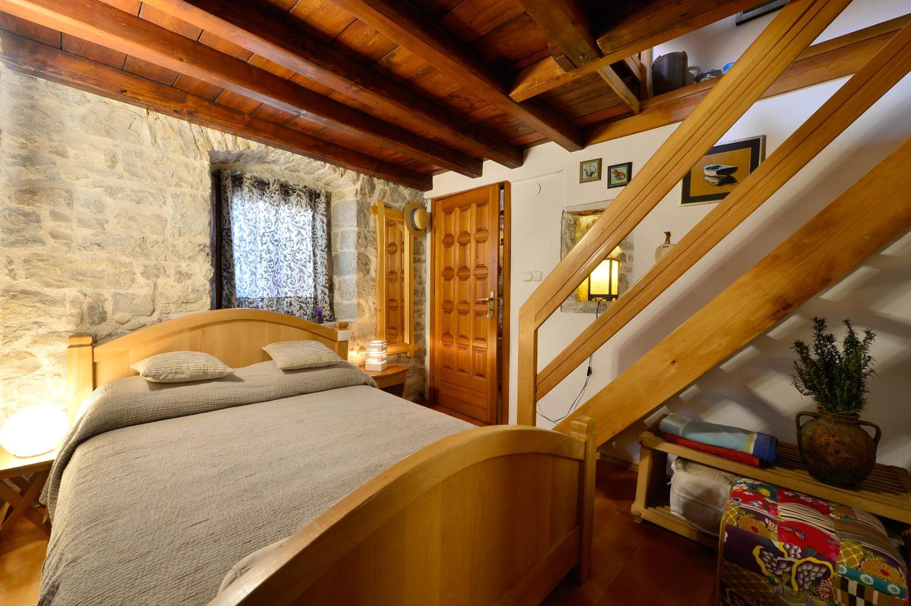 Apartments Salvezani