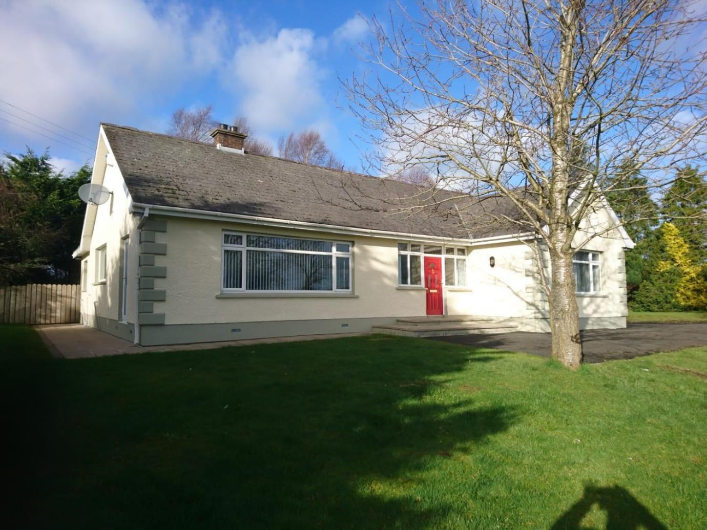 Knocknagore Cottage view 4