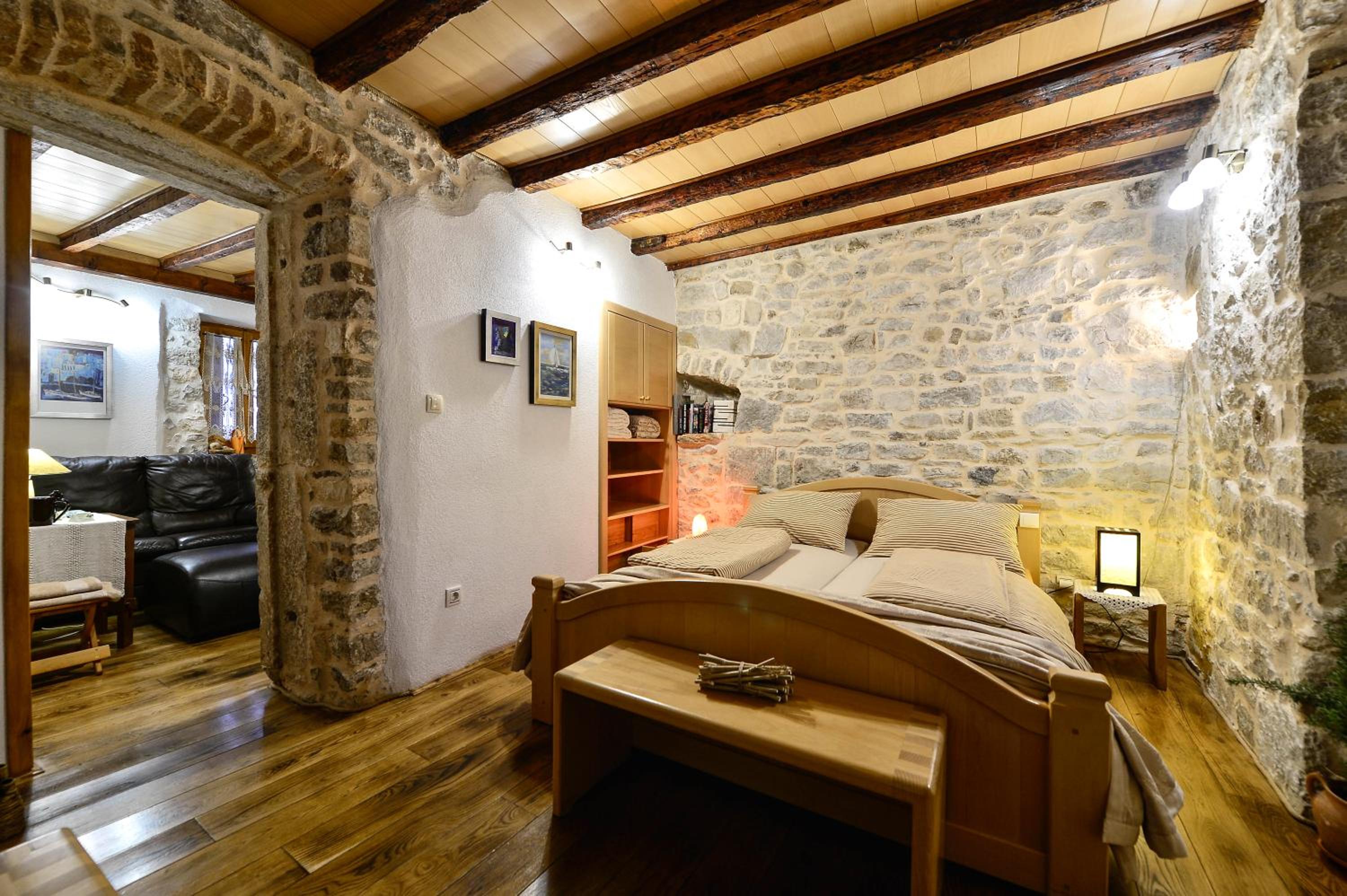 Apartments Salvezani