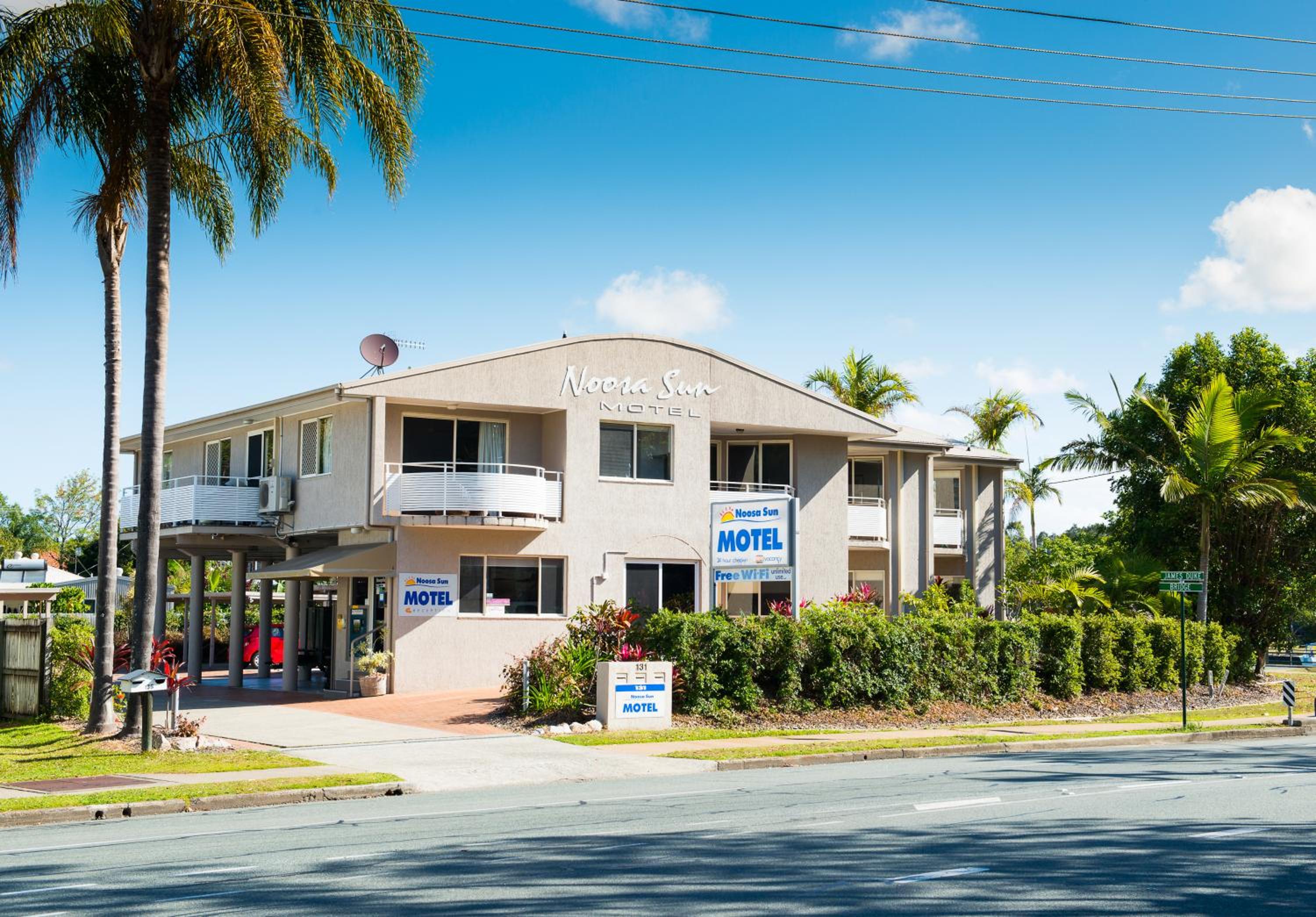 Hotel Noosa Sun Motel - Image 1