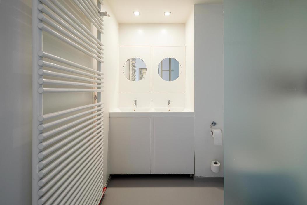 Beautiful Top Floor Seaview Studio Apartment B'berge-Bruges