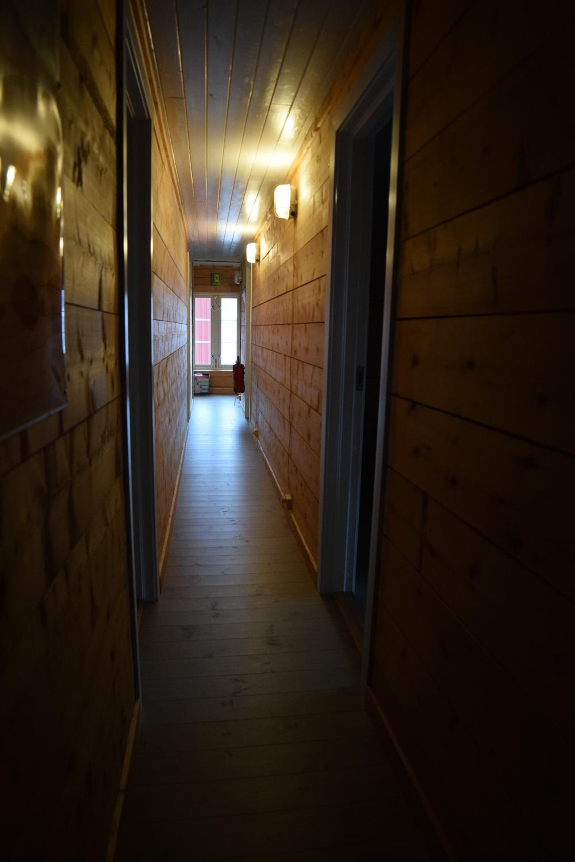 Lofoten Cabins - Sund view 4