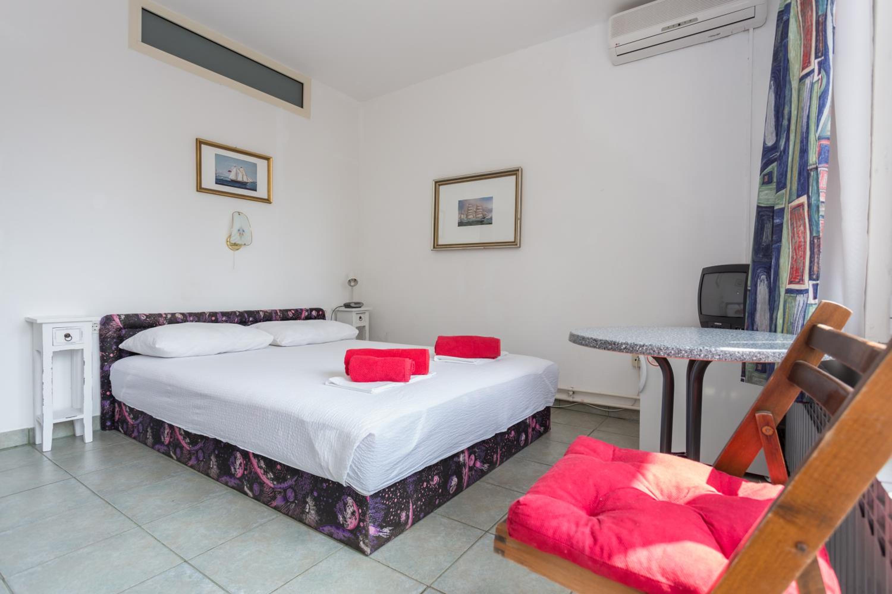 Lussino Accommodation
