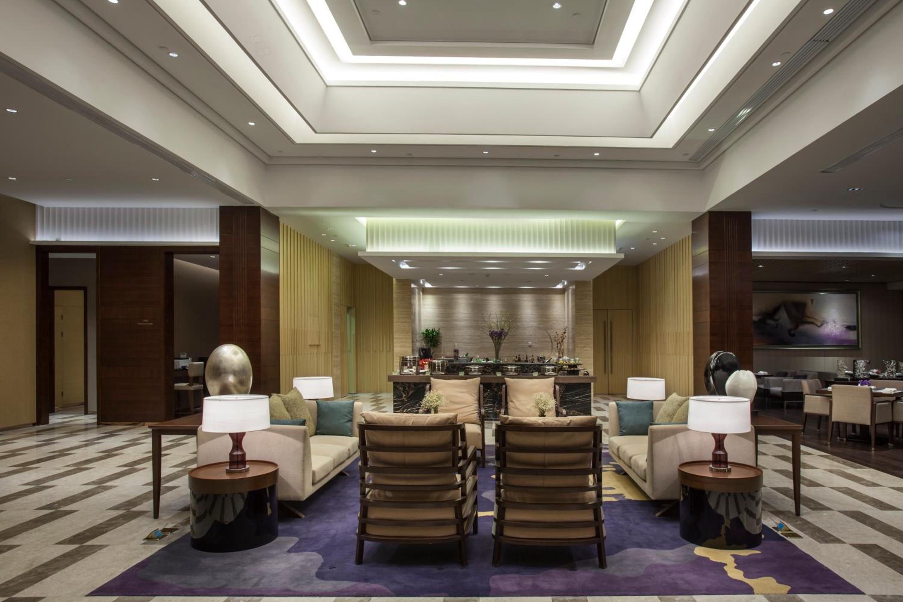 Holiday Inn Qingdao Expo, an IHG Hotel