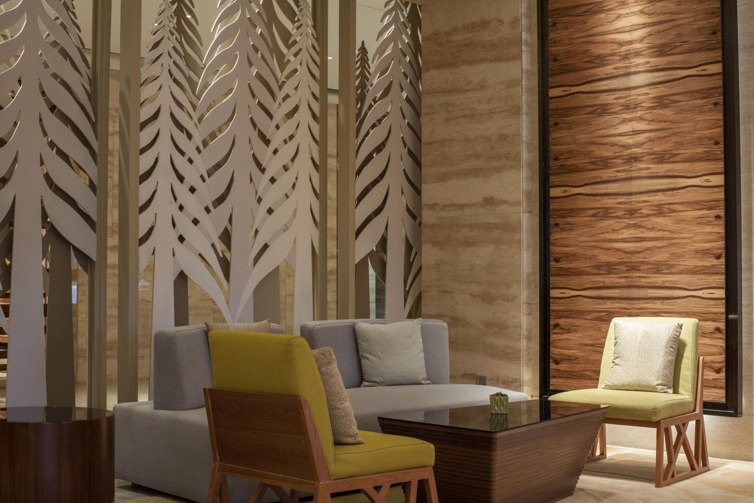 Holiday Inn Qingdao Expo, an IHG Hotel
