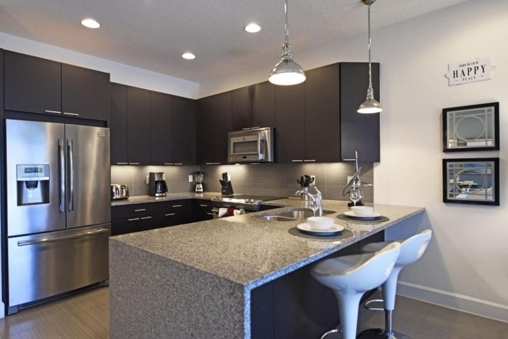 Beautiful 3-Bed Villa 10 Minutes From Disney-17440 Serenity Resort townhouse