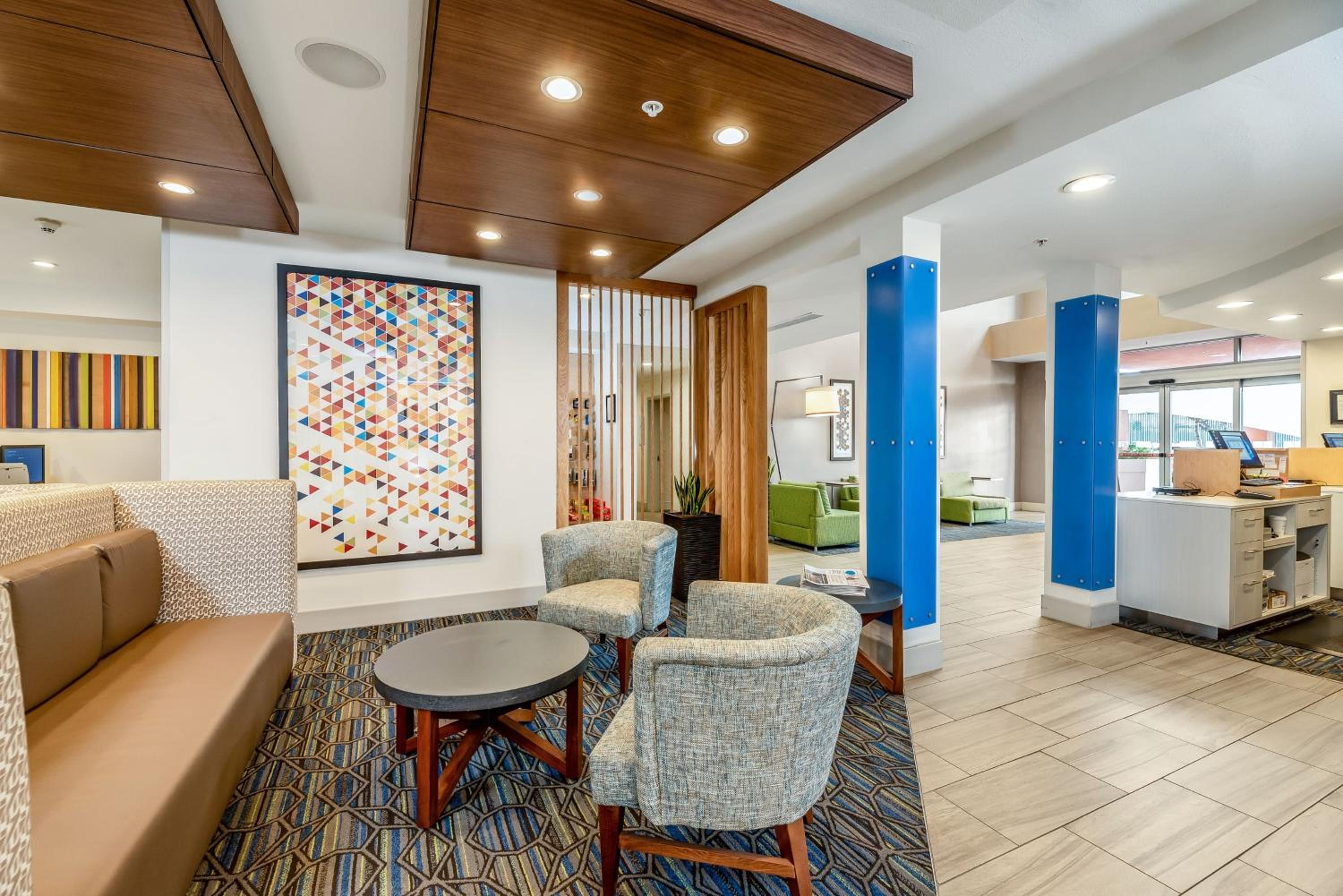 Holiday Inn Express Fremont - Milpitas Central, an IHG Hotel - Property Image 11