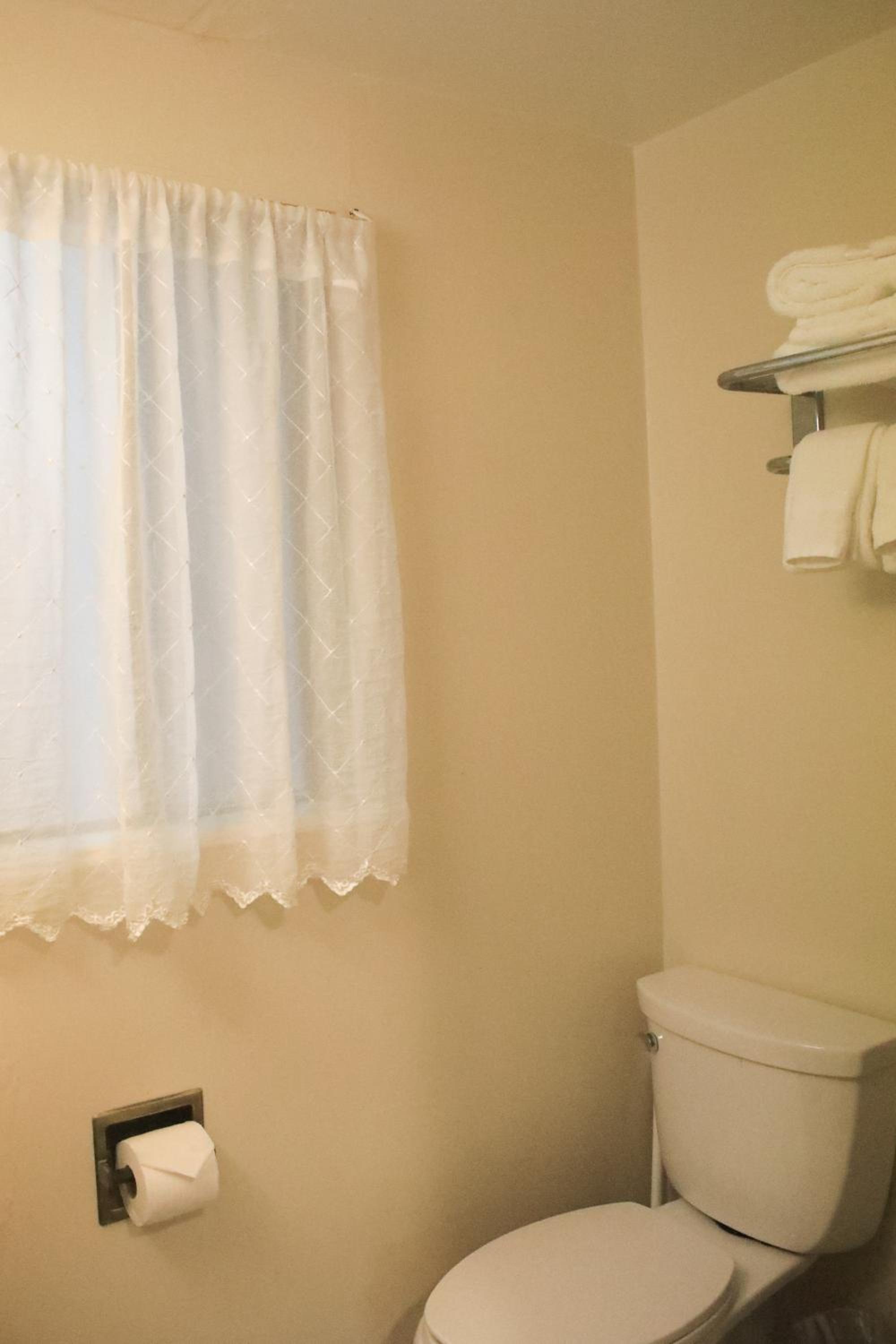 Carmel Resort Inn - Property Image 87