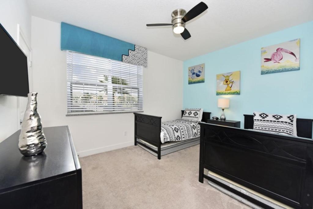 Beautiful 3-Bed Villa 10 Minutes From Disney-17440 Serenity Resort townhouse