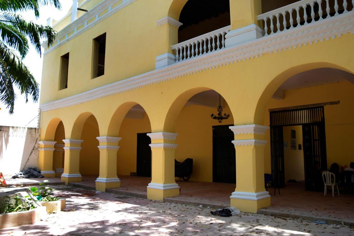 Hotel Campanario del Río