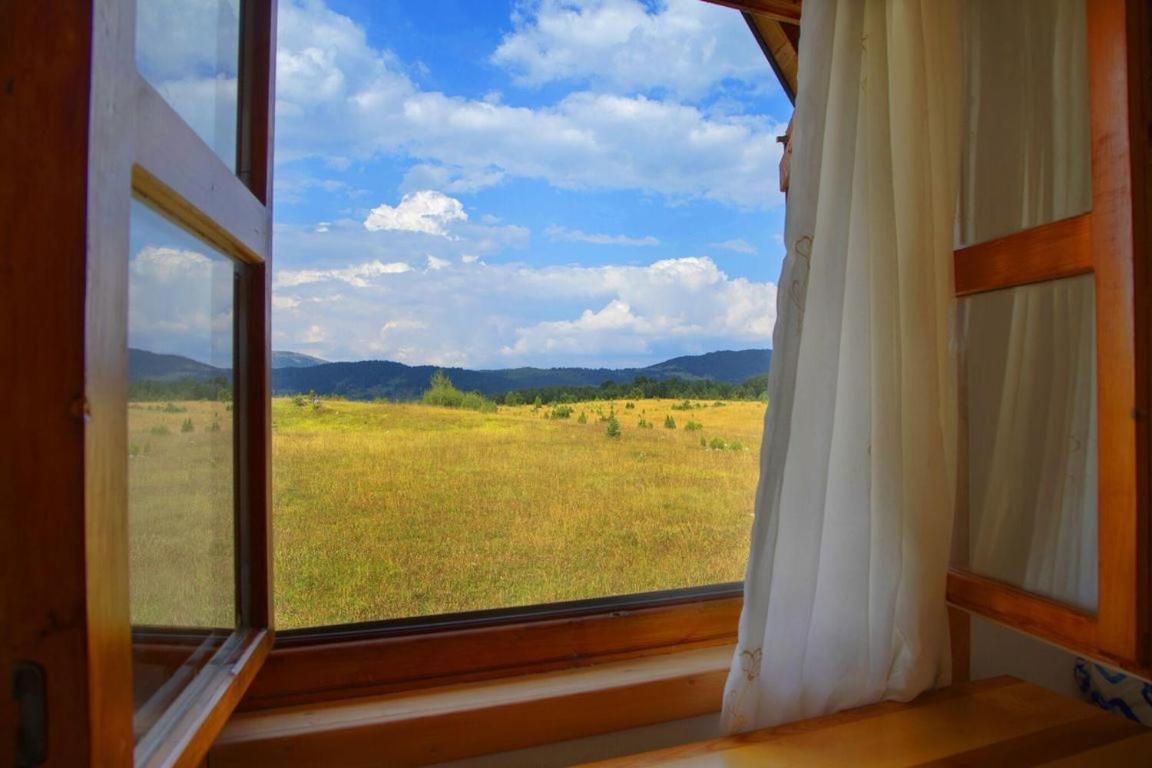 Mountain Vista Chalet