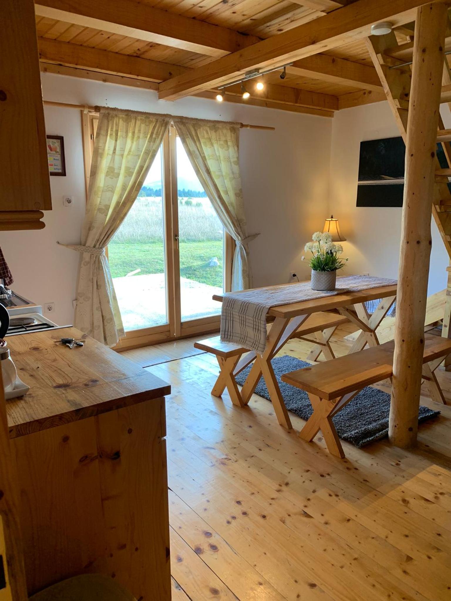 Mountain Vista Chalet