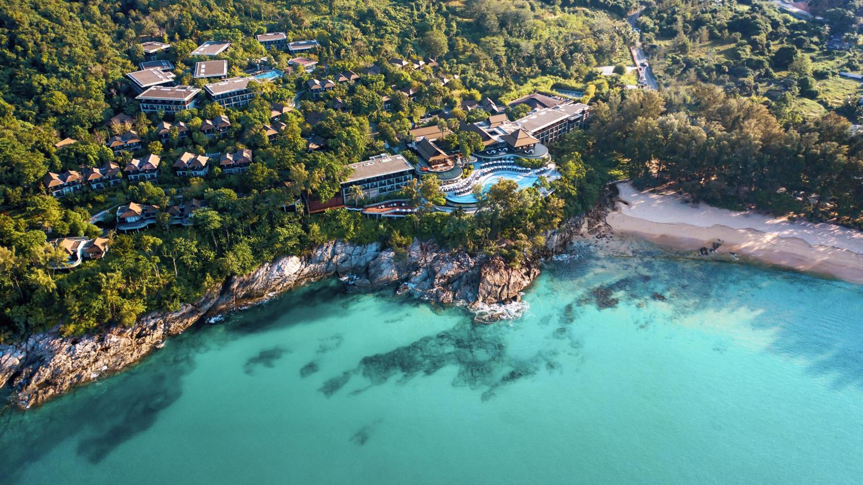 Hotel Pullman Phuket Arcadia Naithon Beach - Image 1