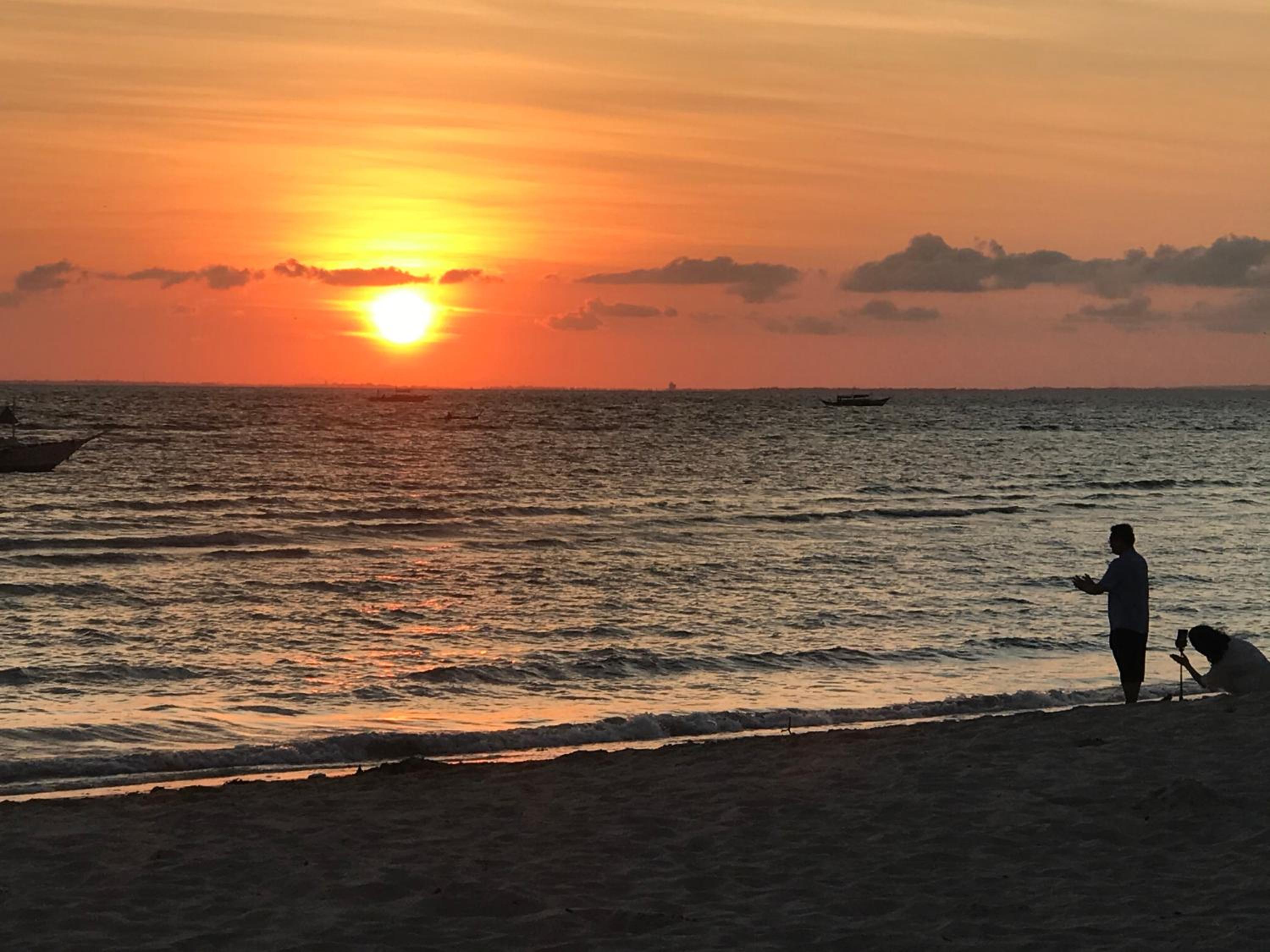 Anaya Beach Resort, Bantayan Island - 9