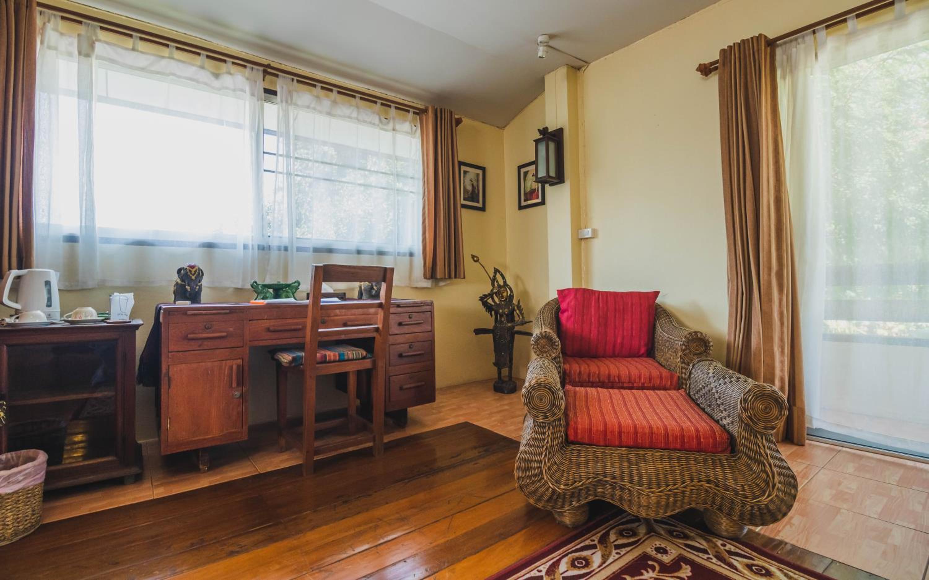 Joy's House & Tour
