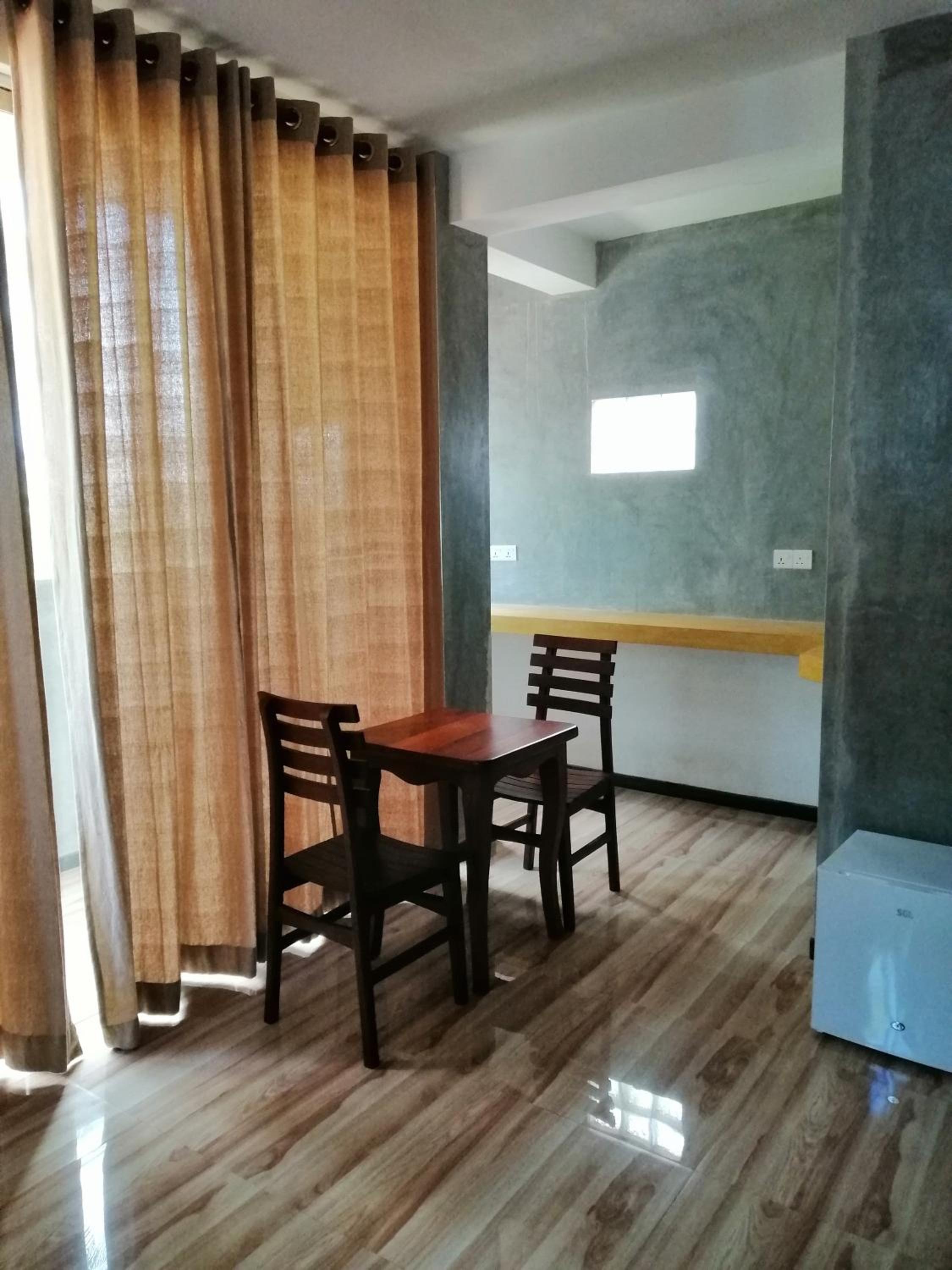 thambili beach room Hikkaduwa