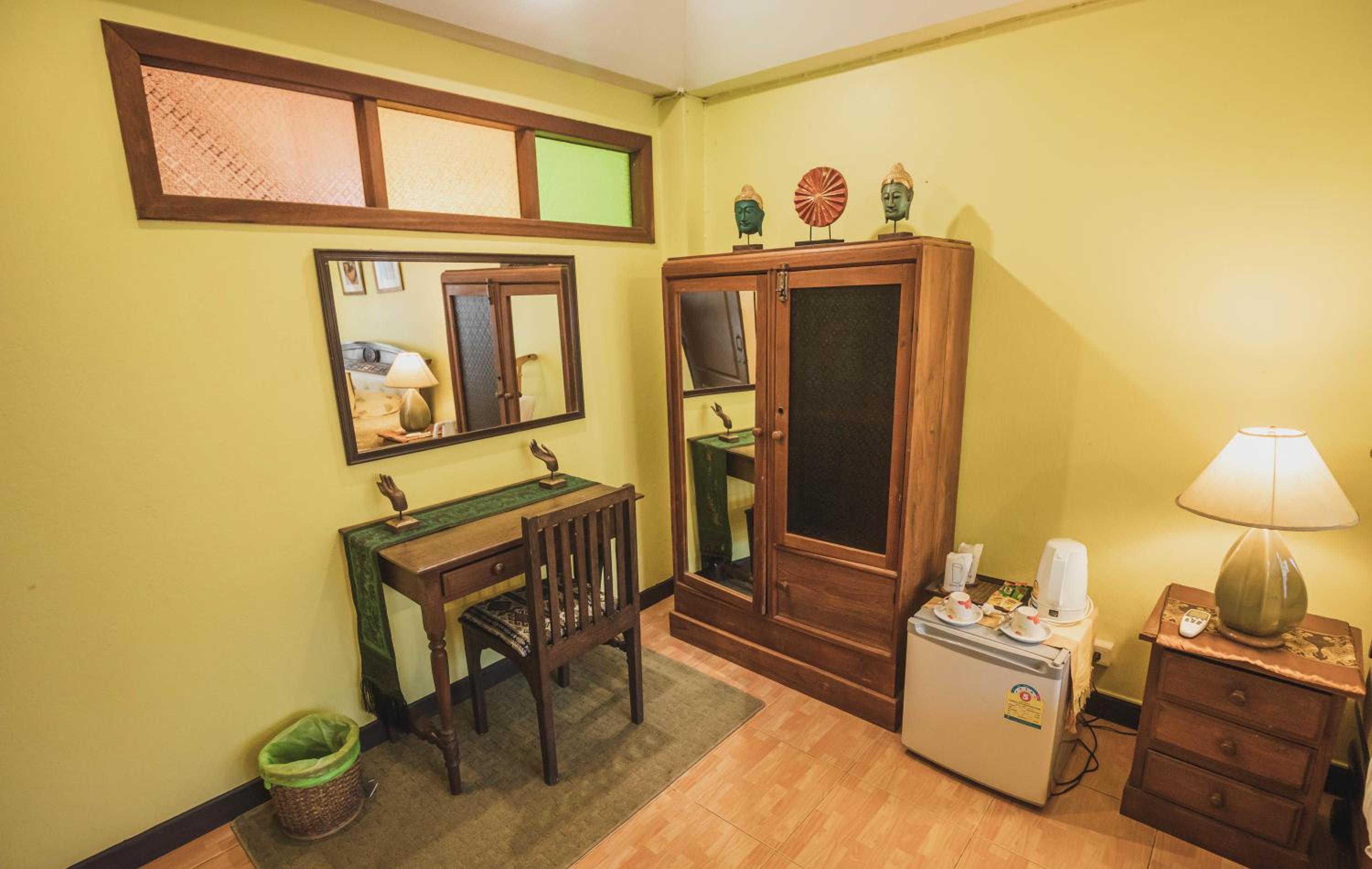 Joy's House & Tour