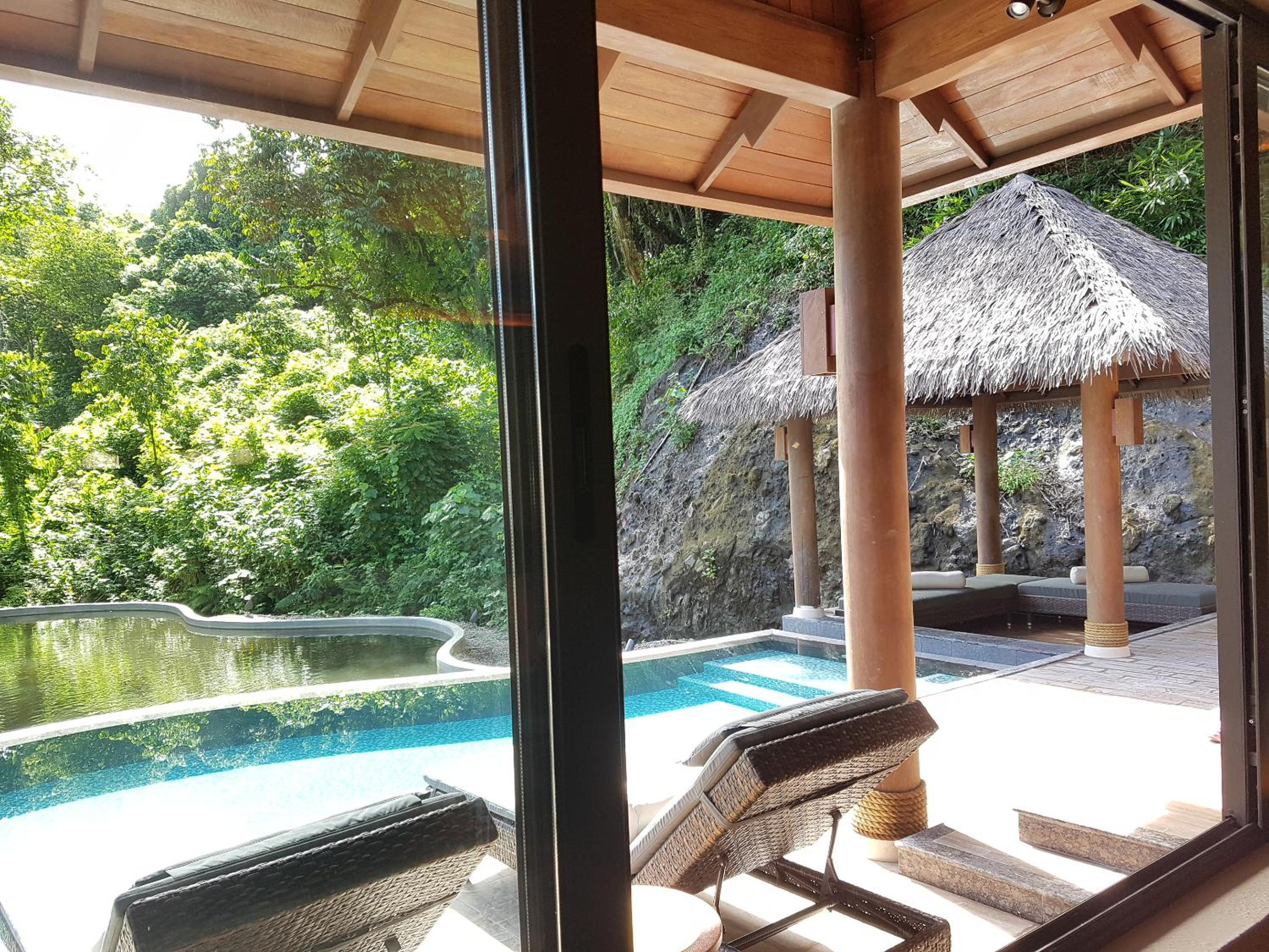 Palau Pacific Resort & The Pristine Villas and Bungalows