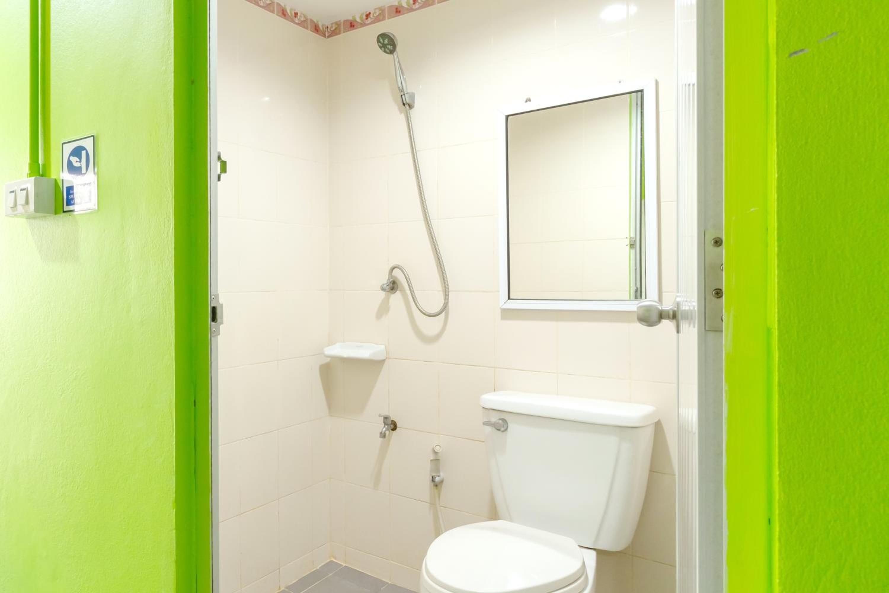 Hatyai Dee Hostel