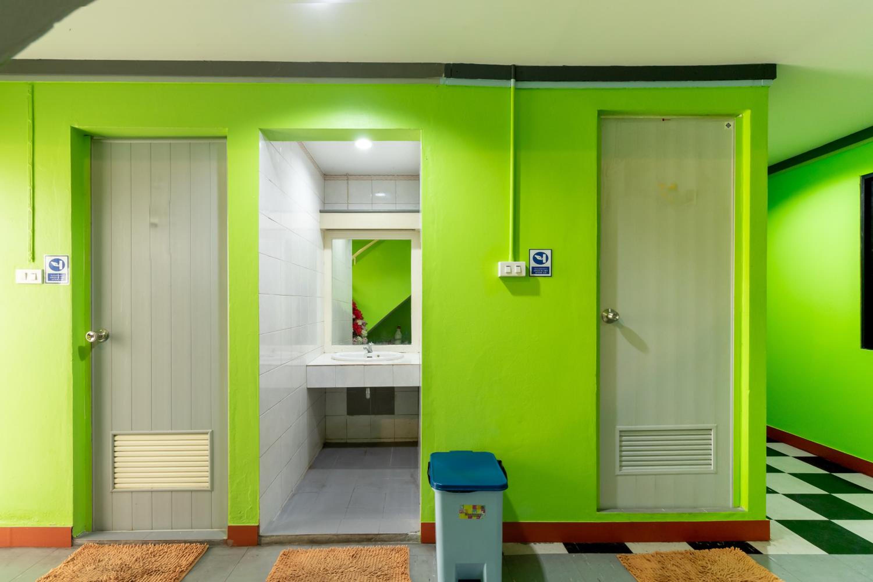 Hatyai Dee Hostel