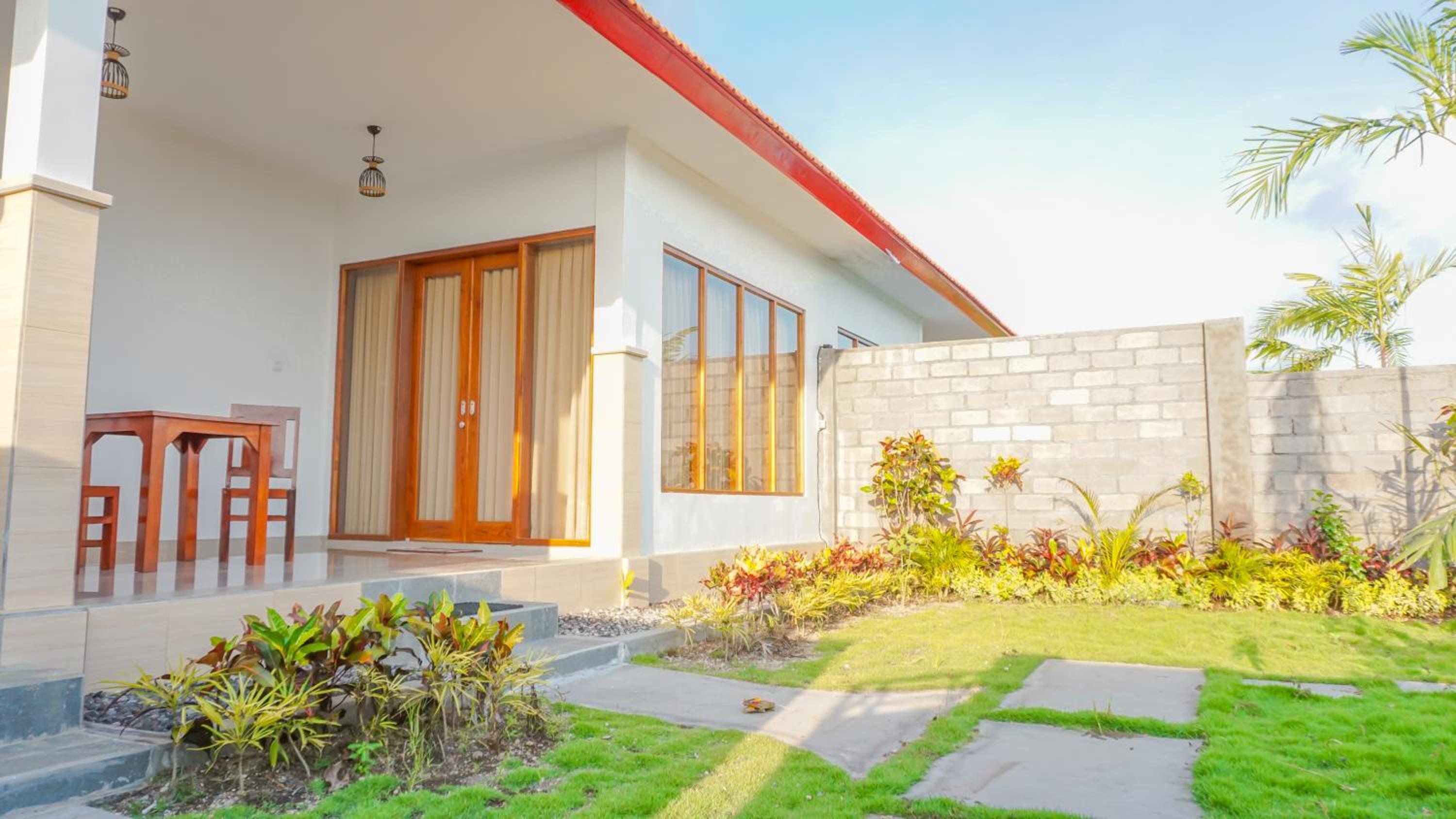 Hotel Sunburn Villa - Image 1