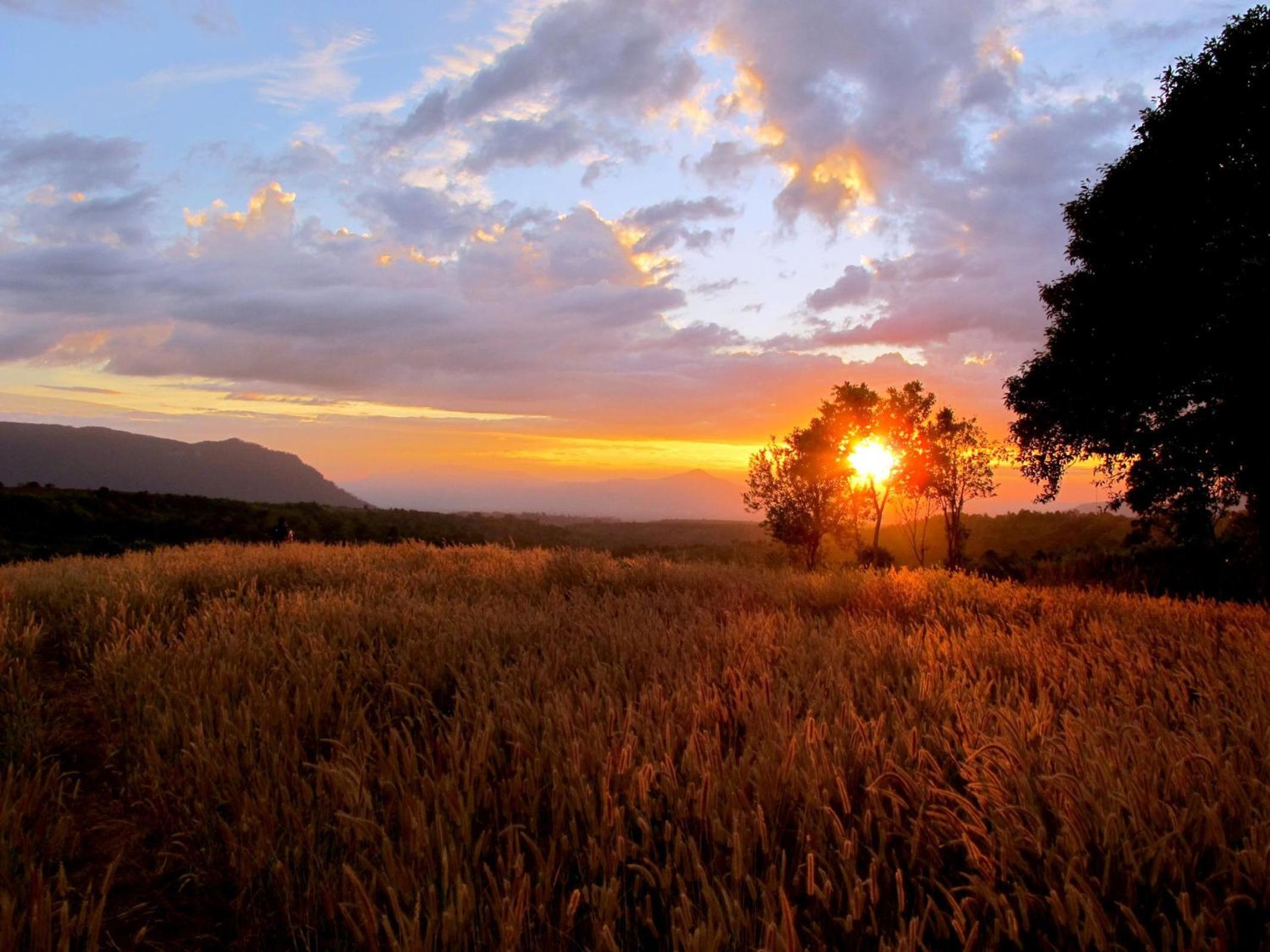 Sabaidee Valley