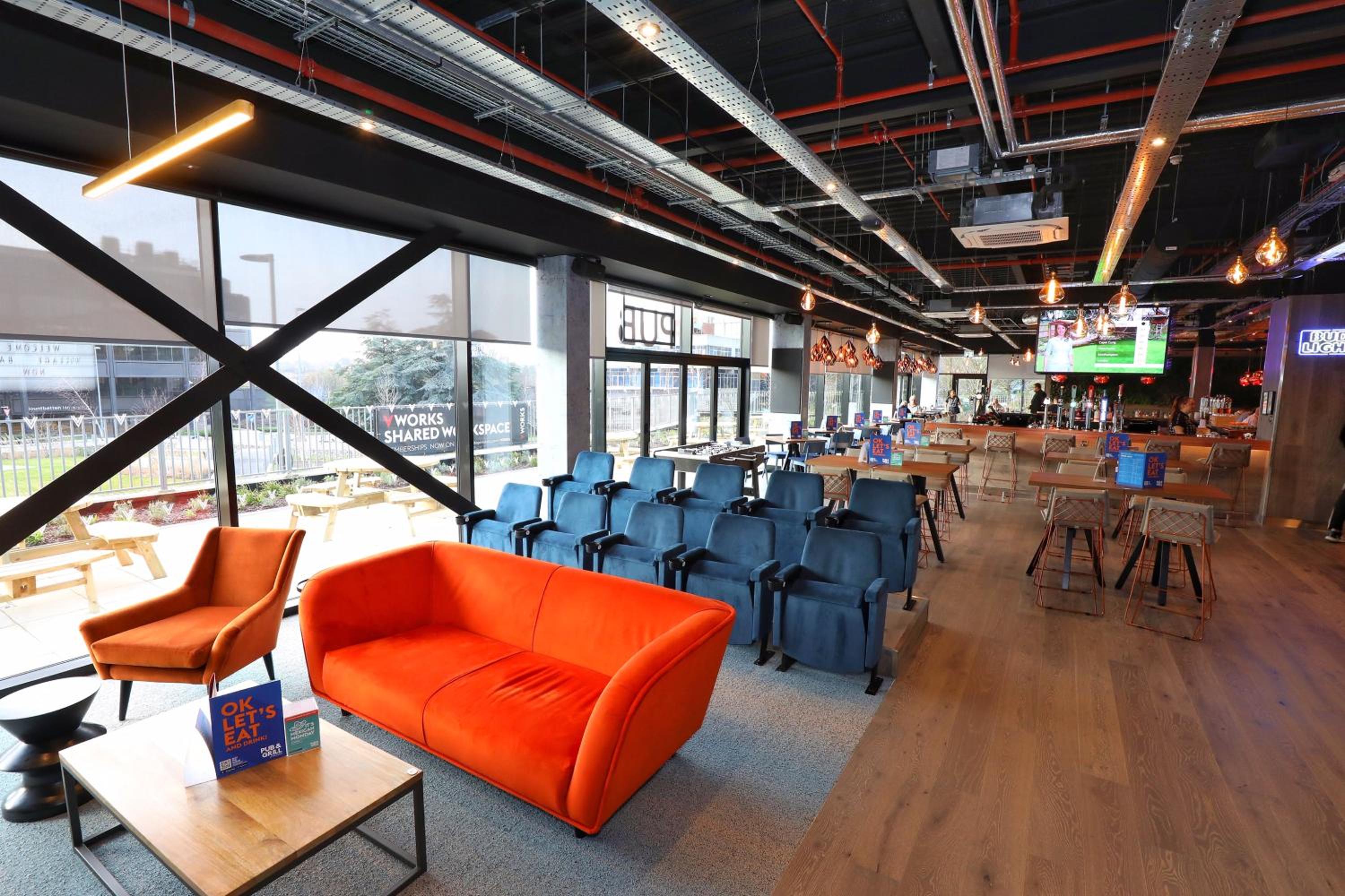 Basingstoke Vacations - Village Hotel Basingstoke - Property Image 8