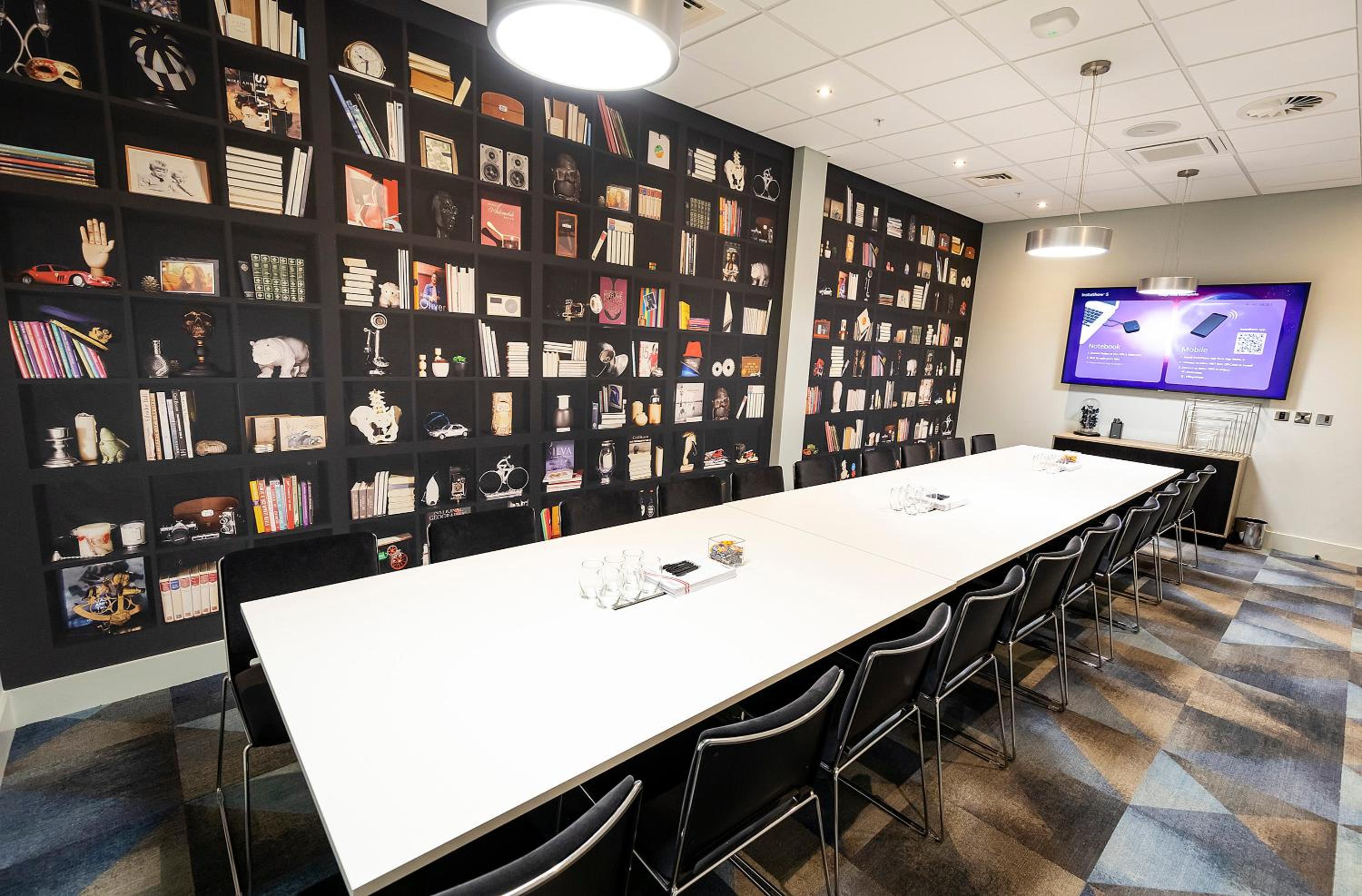 Basingstoke Vacations - Village Hotel Basingstoke - Property Image 27