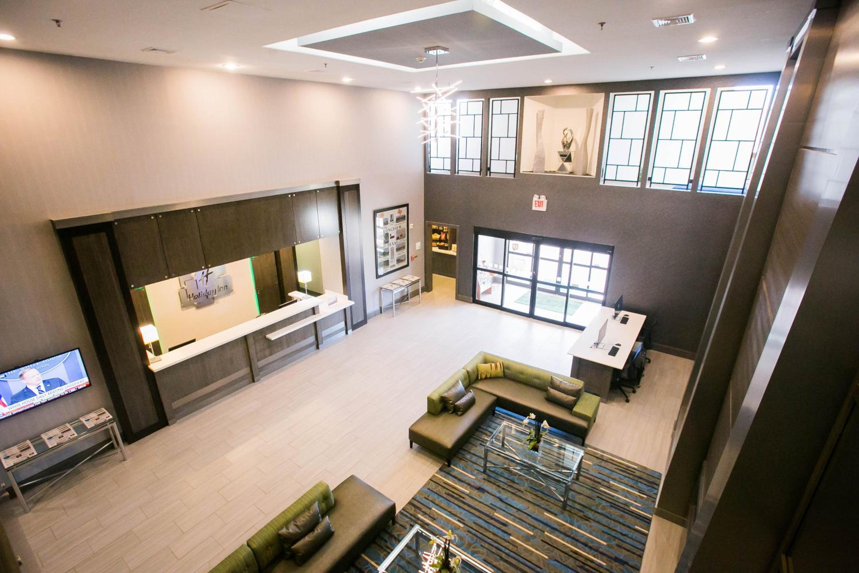 Longview Vacations - Holiday Inn Longview - North, an IHG Hotel - Property Image 42