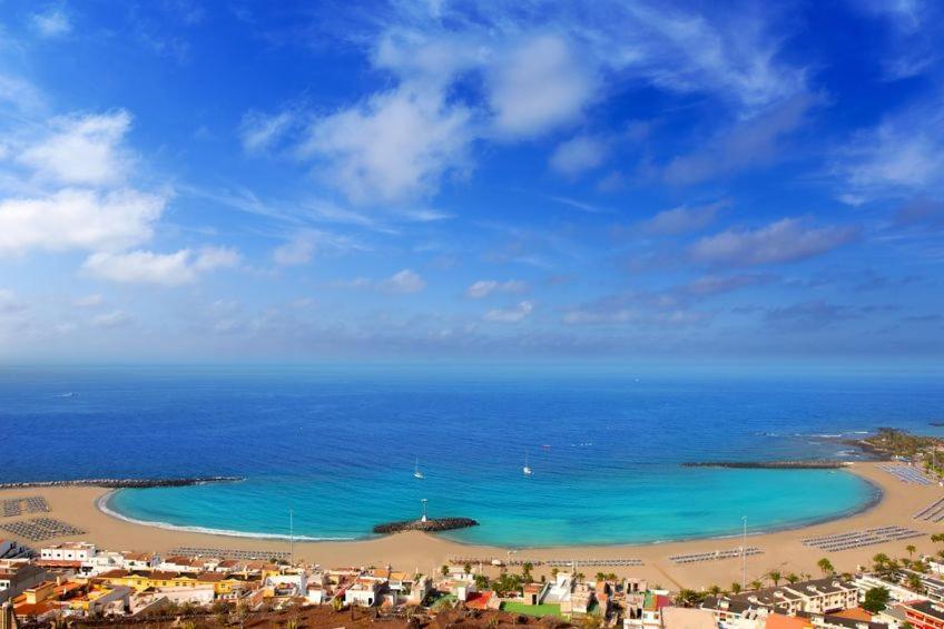 First line sea, luxury penthouse, sea and sunset view Vivenda Vacational Guayero 618 view 5