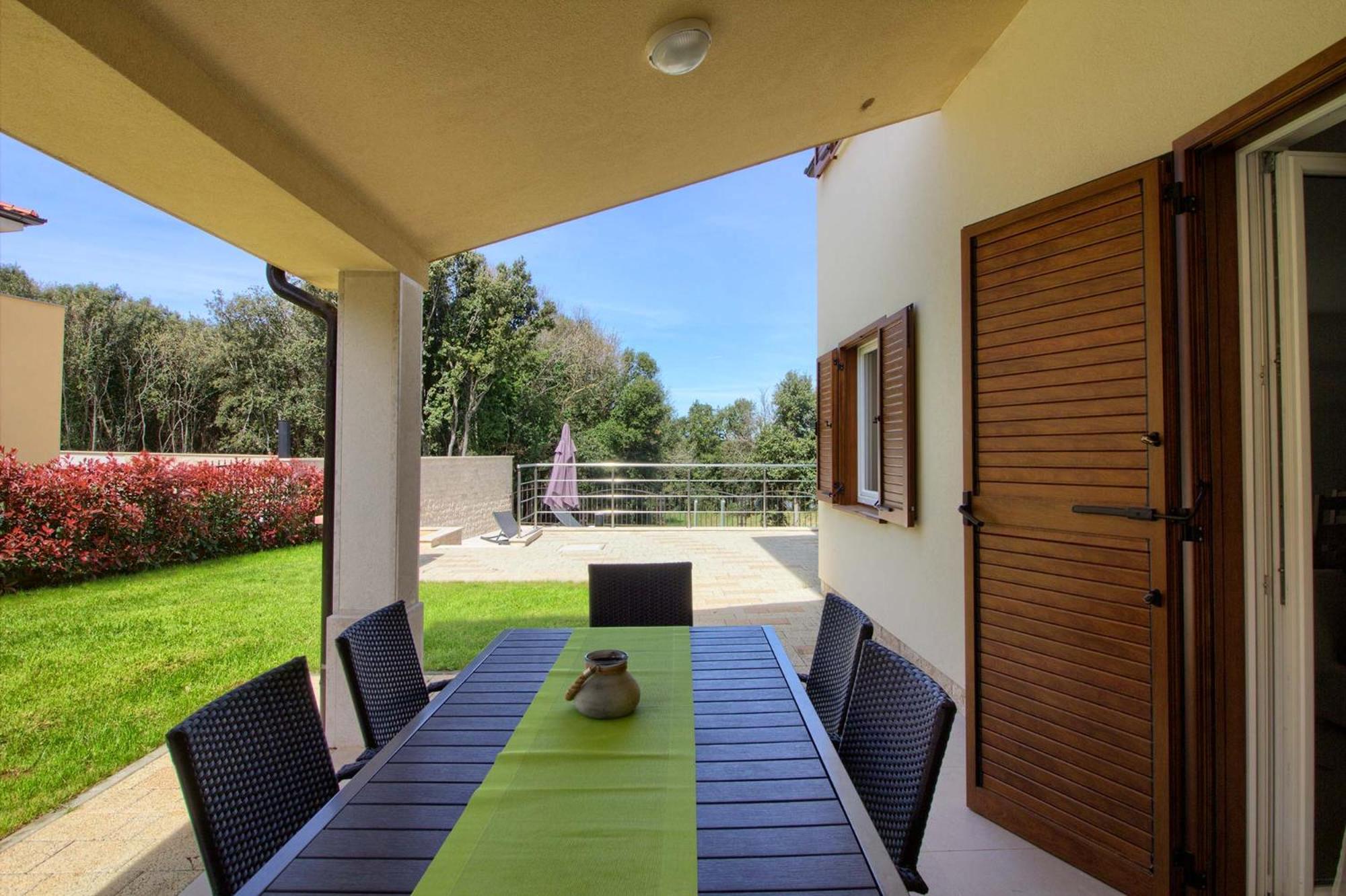 Complex of 2 villas Olivia-Marisol with 2 private pools for up to 20 persons, 200m from the beach view 4