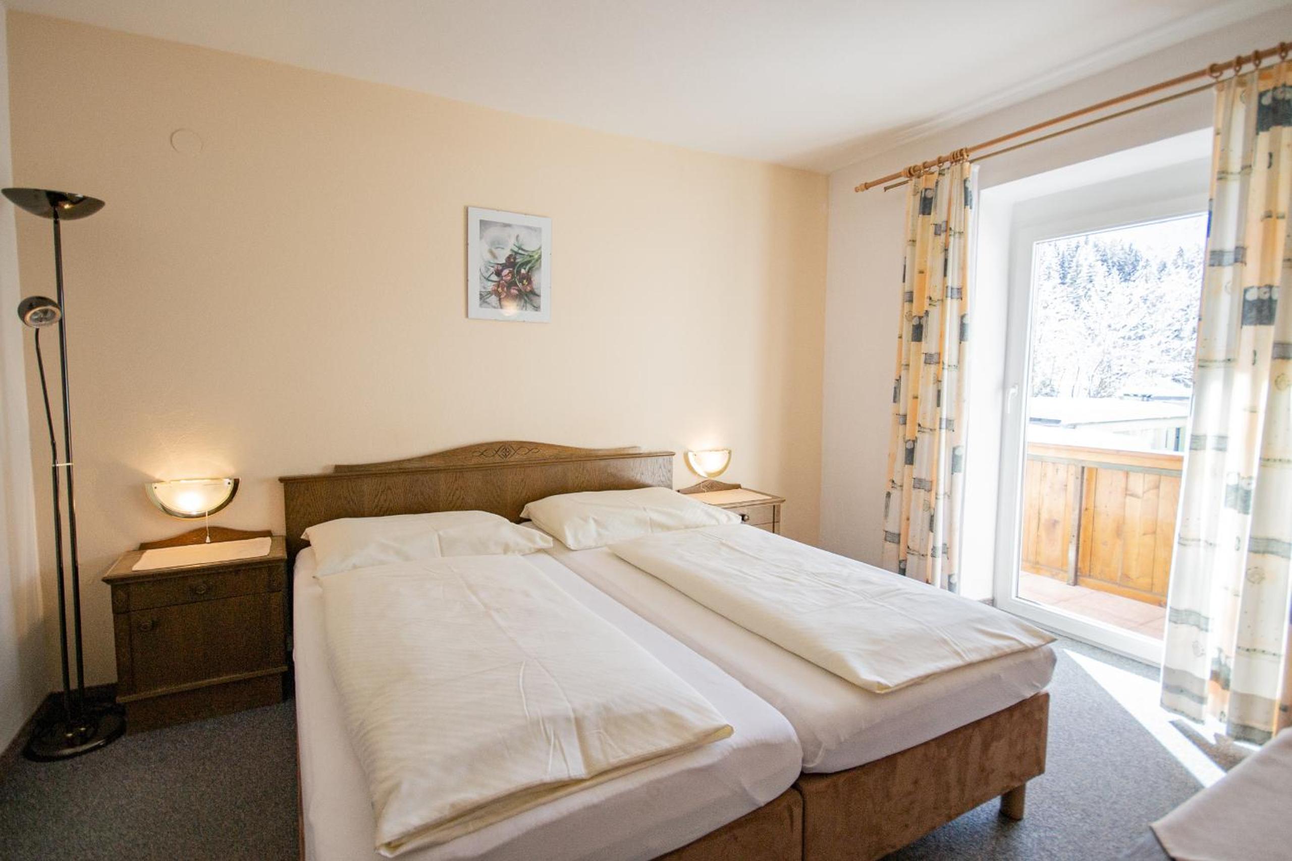 Pension Nina & Gasthof Alpenrose