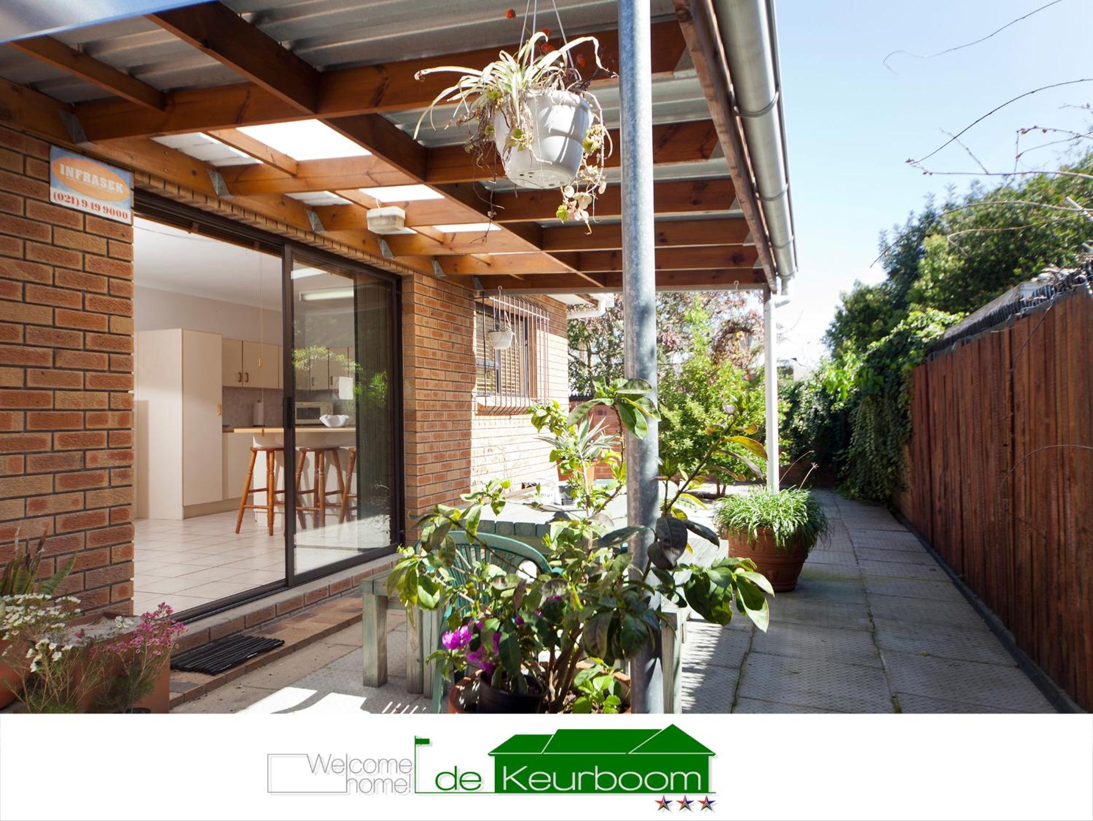 De Keurboom Guesthouse