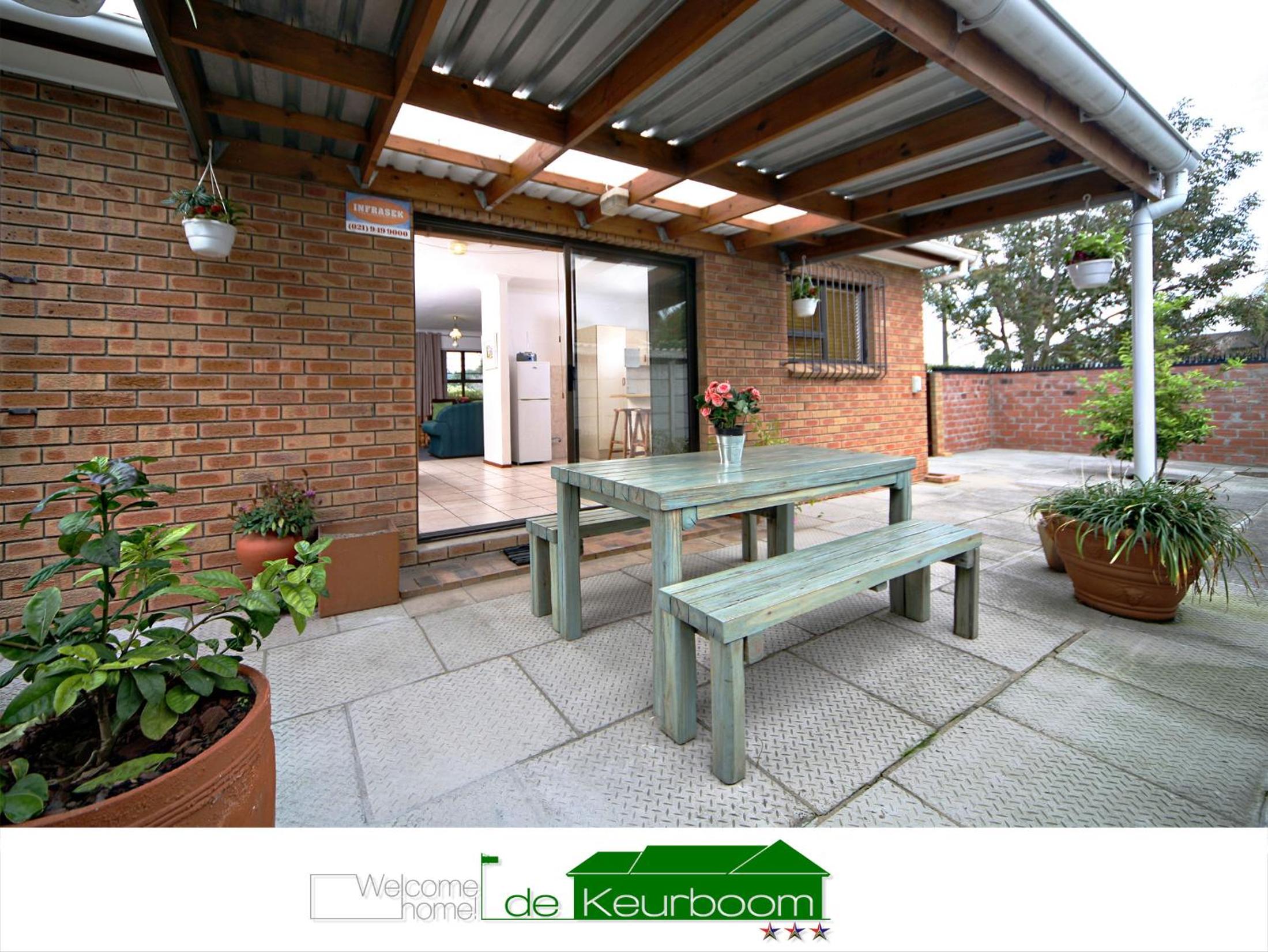 De Keurboom Guesthouse