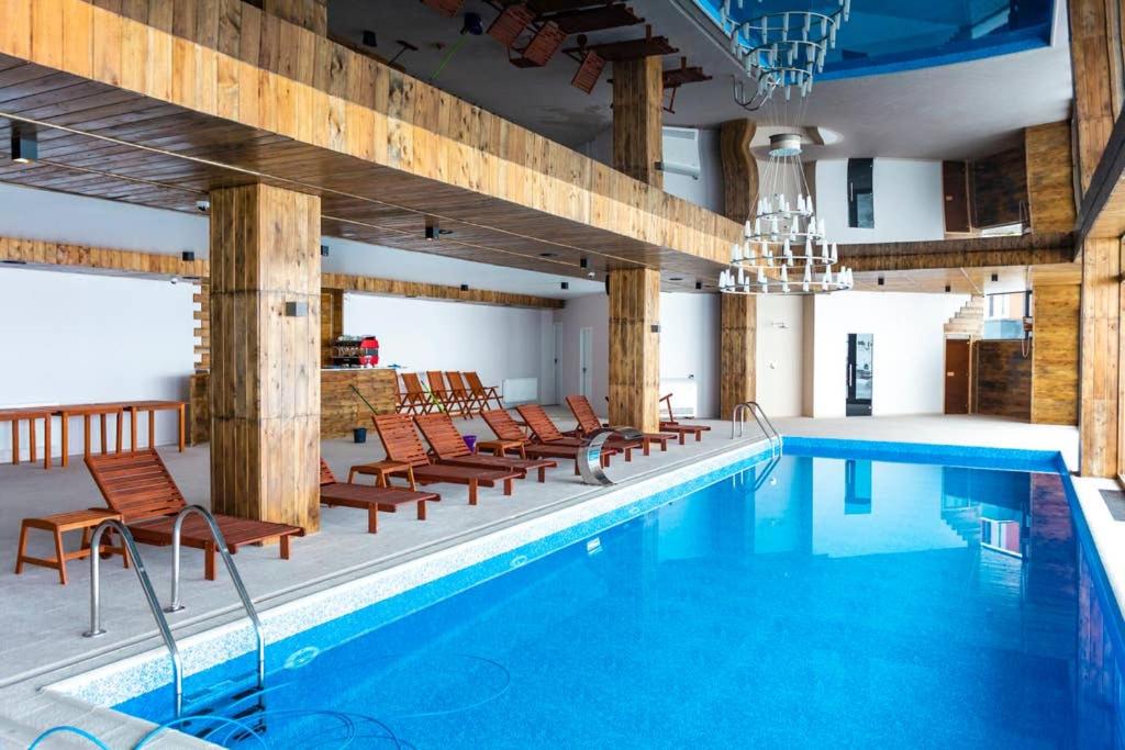 Nice & Bright Studio apt In The Hills of Gudauri view 2