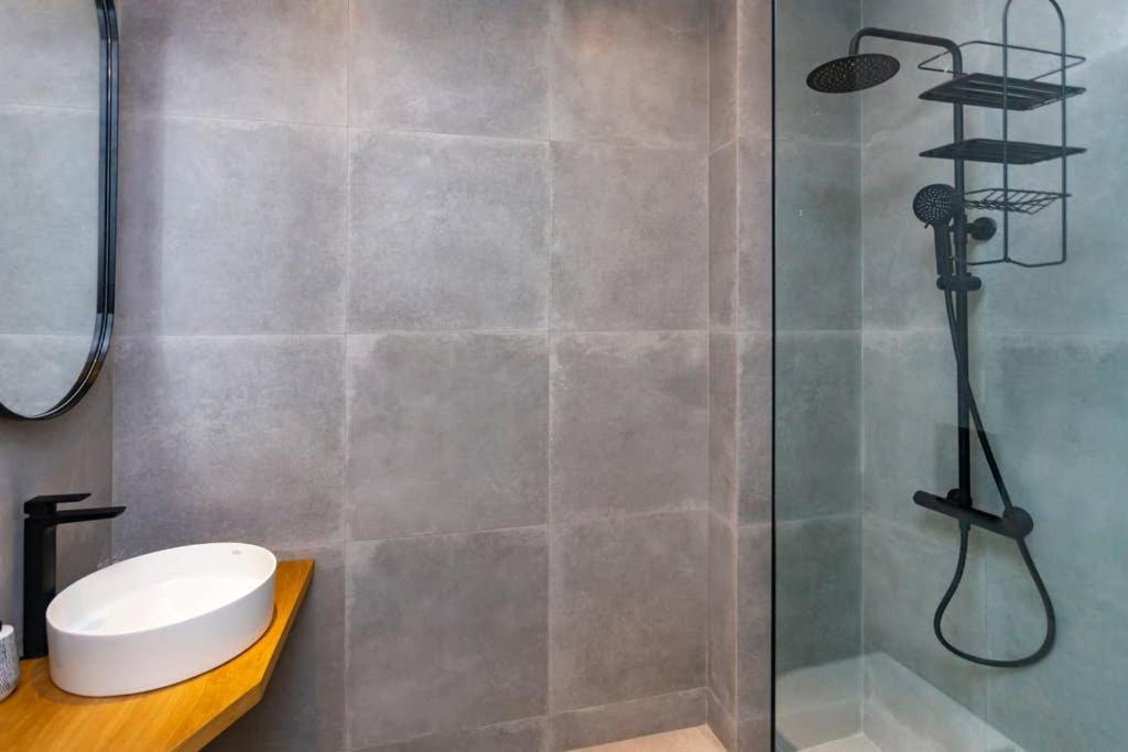 Nice & Bright Studio apt In The Hills of Gudauri view 5