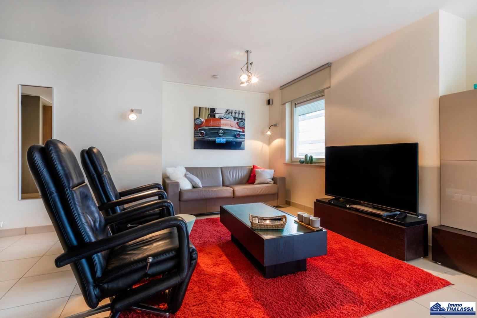 Amena 0101 - 2 bedrooms 6p - sunny located and 5 steps from the sea - with garage view 2