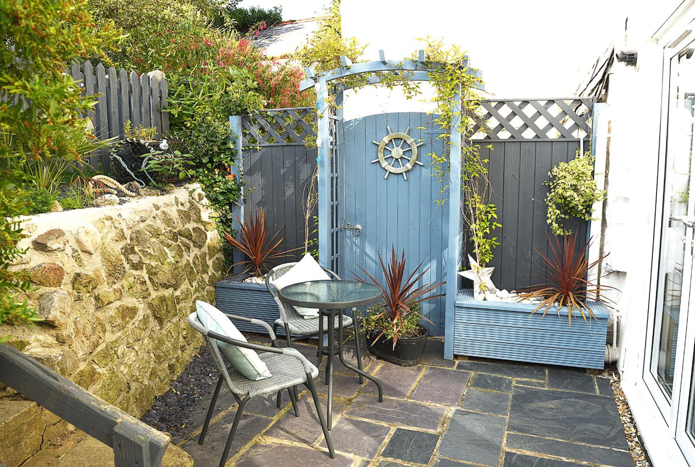 Beautiful Beach Front Cottage, photo 26
